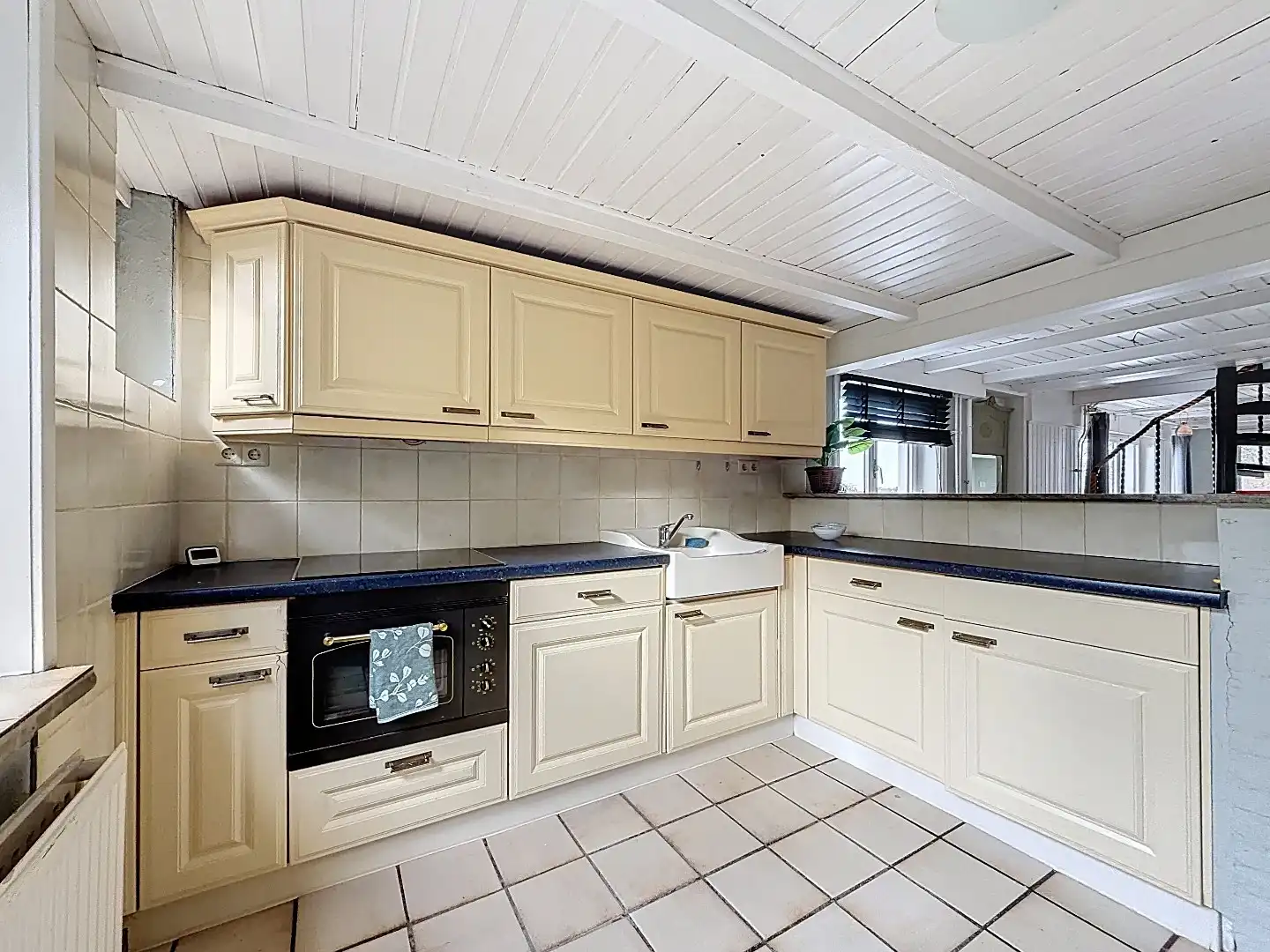 Charmante dijkwoning in het hart van de Zeeuwse polders (Slikkenburg) foto 14