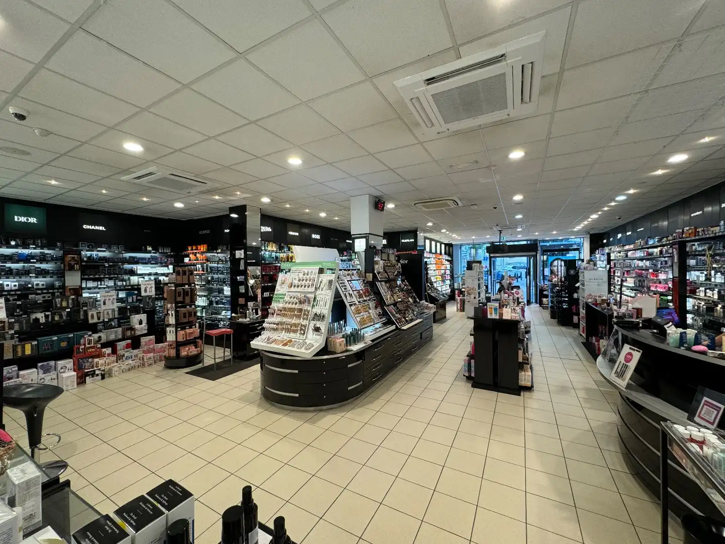 Handelspand te huur op toplocatie in het centrum van Tongeren foto 4