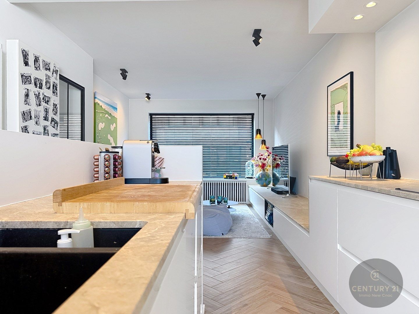 ZEER KNAP gerenoveerde woning te Heist! foto 5