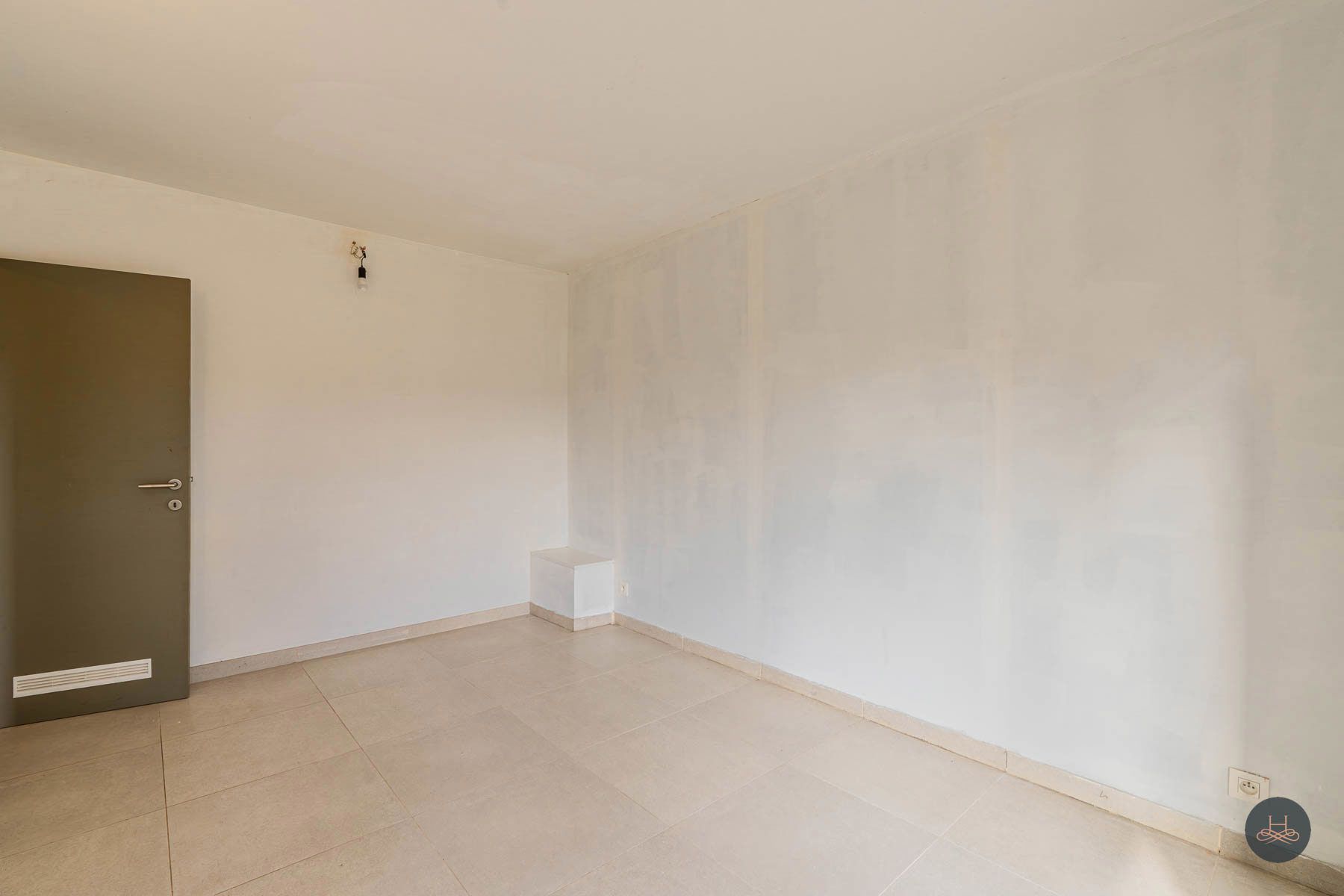 Uniek appartement met ruime tuin foto 15