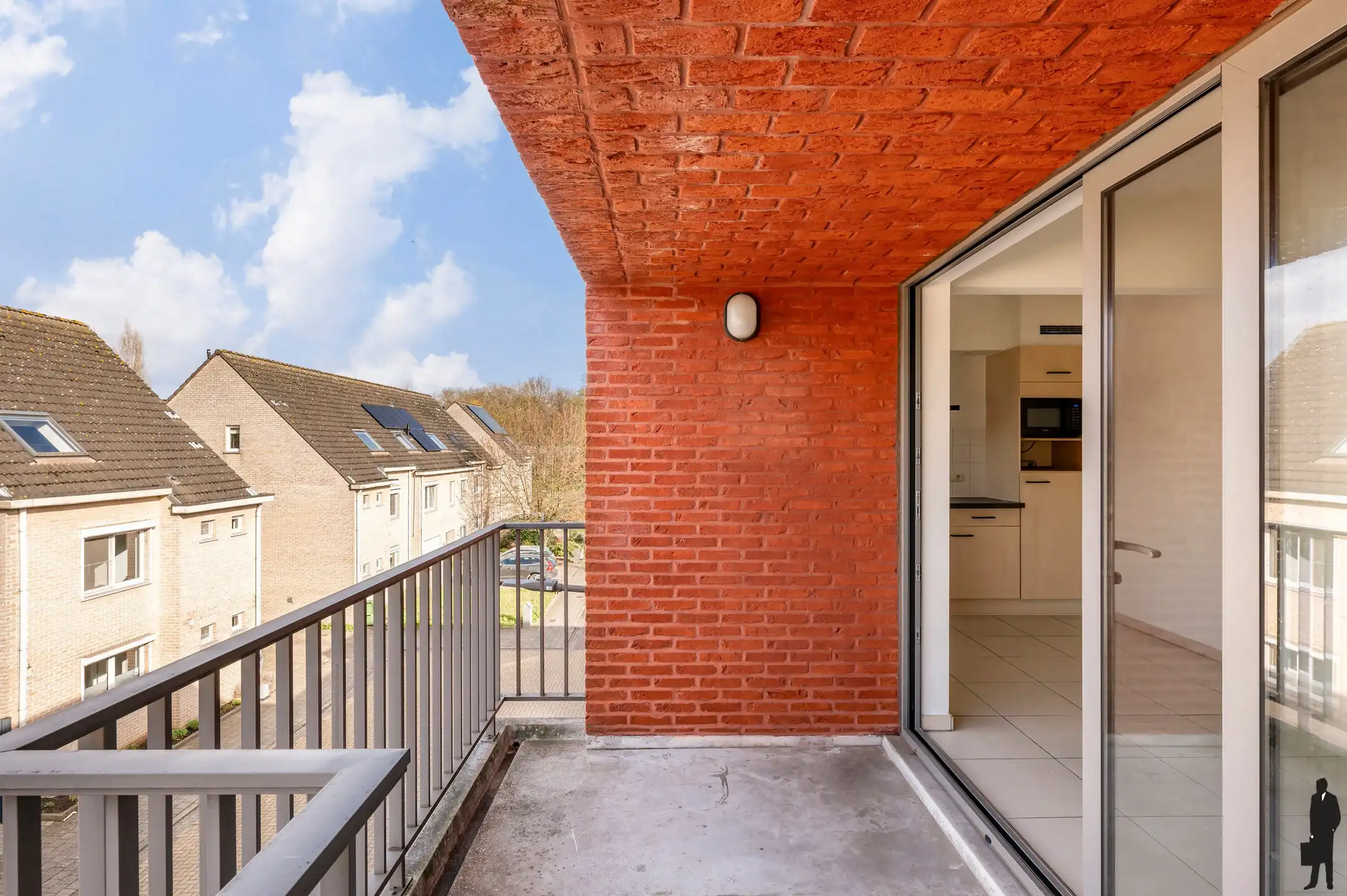 Lichtrijk 2 slaapkamer appartement op rustige locatie! foto 3