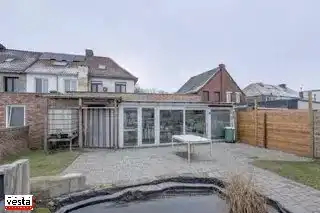 Ruime gezinswoning met 4 slaapkamers foto 22