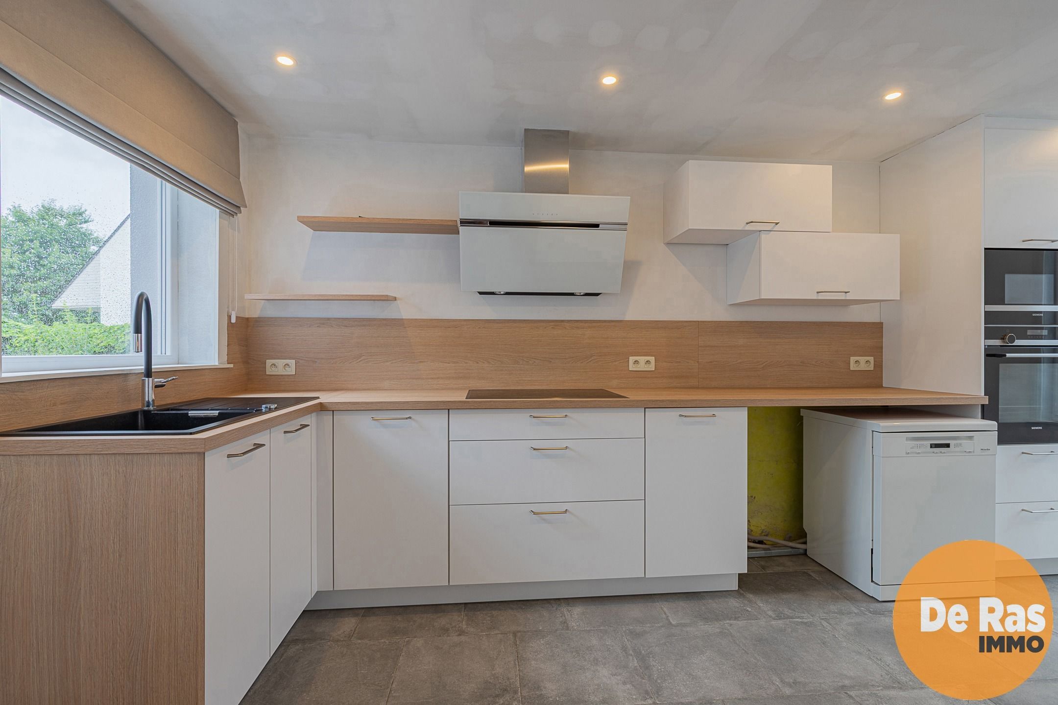 ZOTTEGEM - Gunstig gelegen en gerenoveerde woning met tuin! foto 7