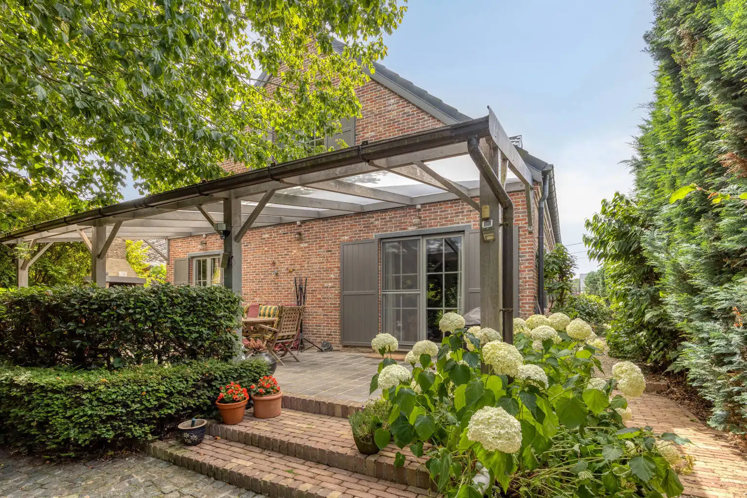MOOIE, INSTAPKLARE WONING MET TUIN IN TIENEN foto 23
