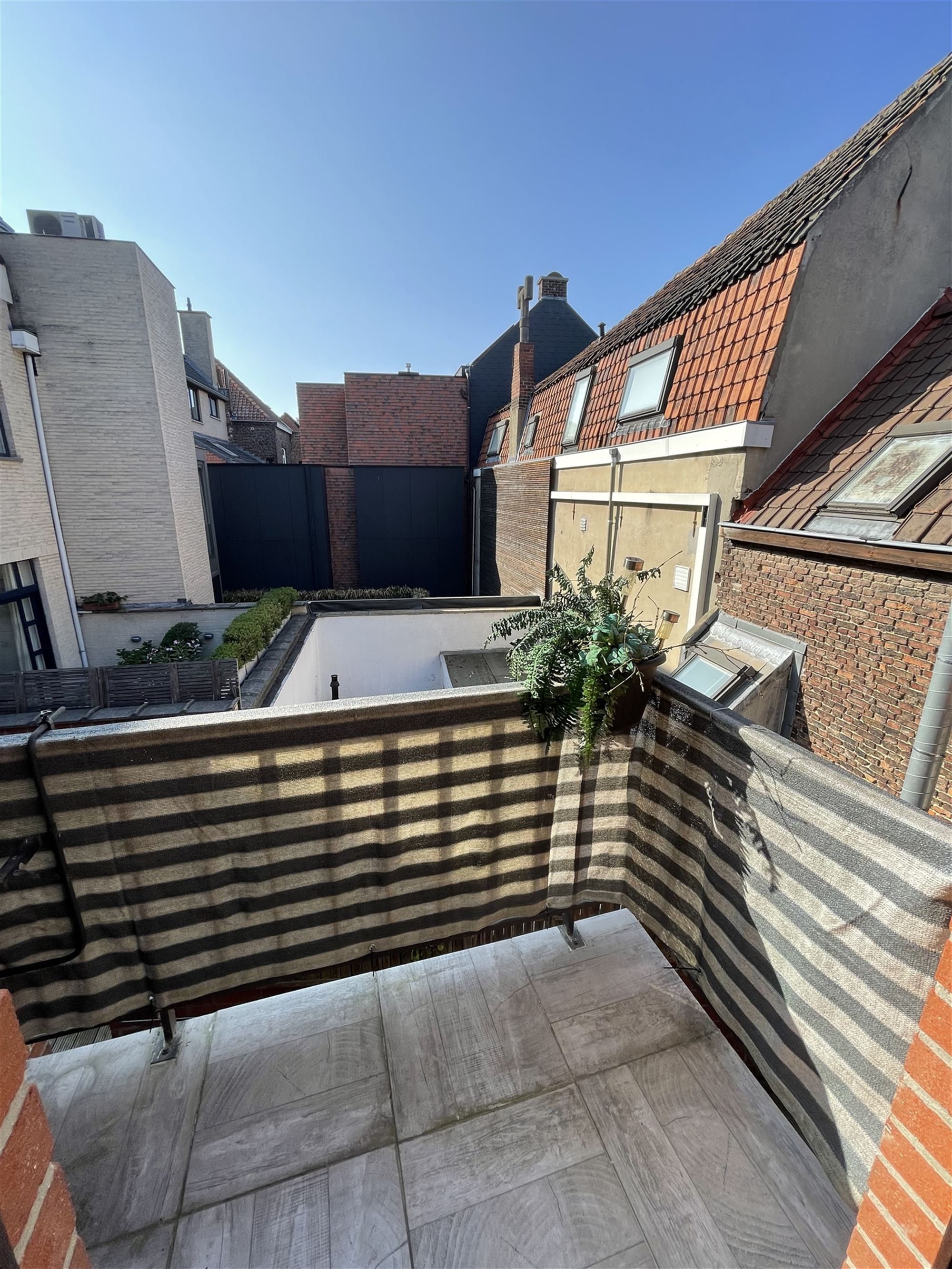 Appartement met terrasje foto 7