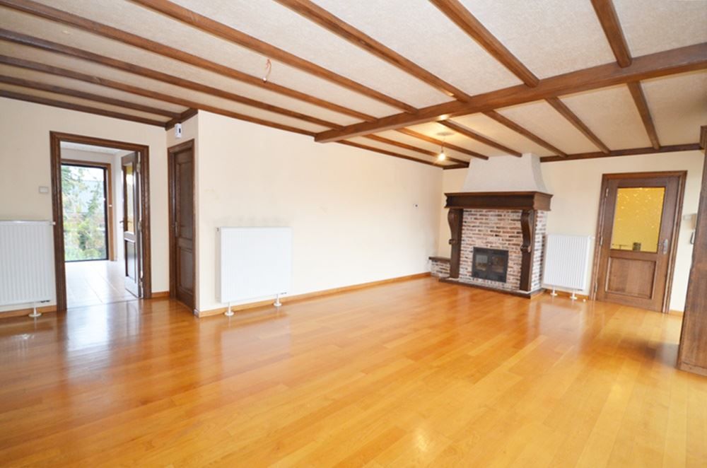 CENTRAAL GELEGEN HANDELSPAND MET VELE MOGELIJKHEDEN IN HET CENTRUM VAN HECHTEL! foto 28