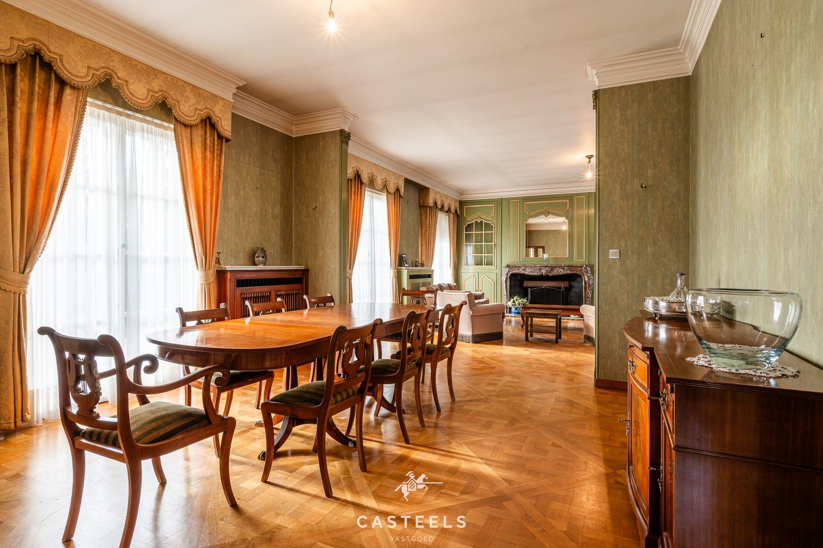 Karaktervolle villa met barokke charme en eindeloze mogelijkheden foto 5