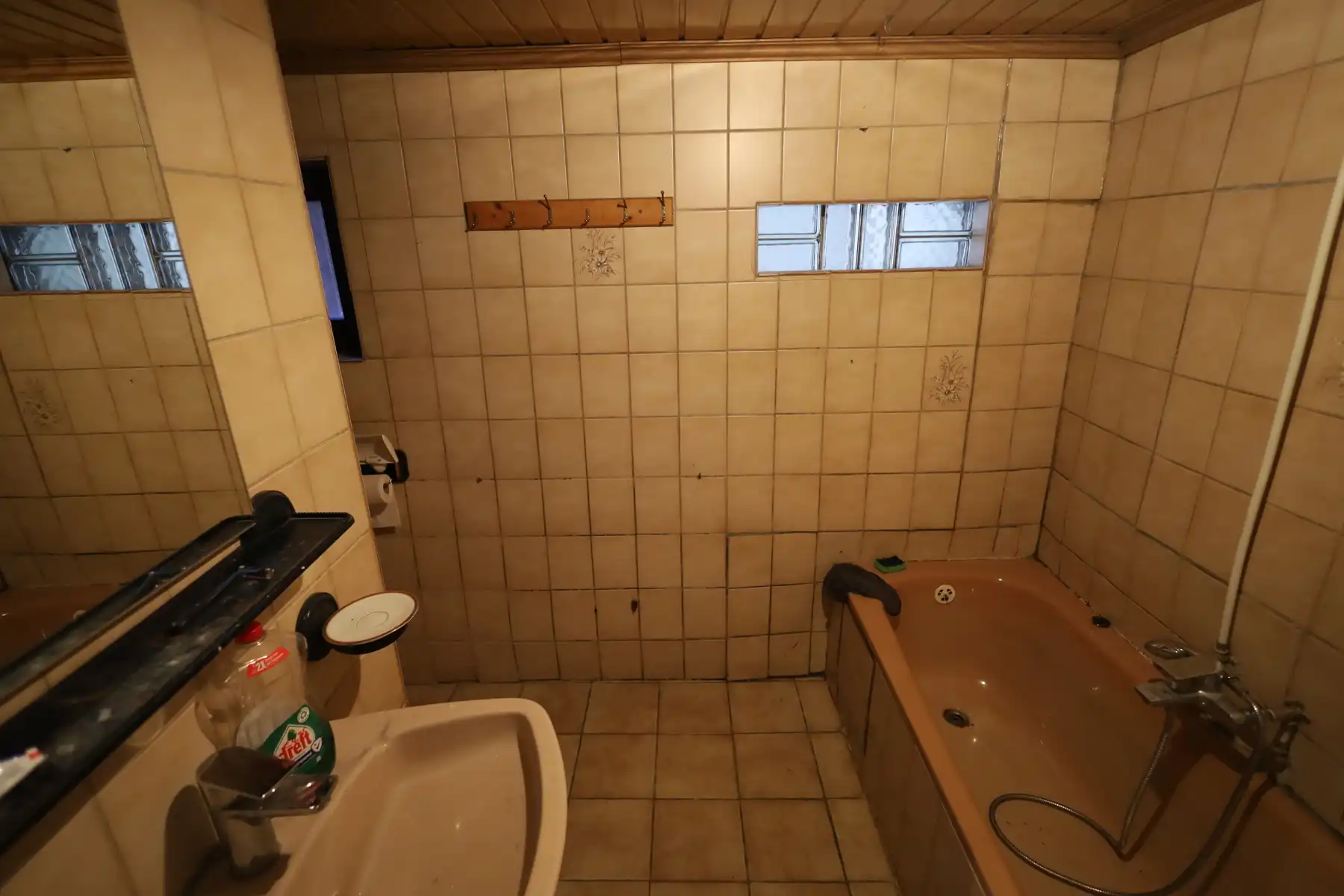 Te renoveren woning in Ressegem foto 7