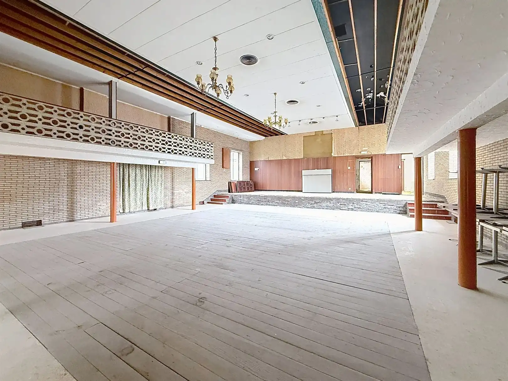 Voormalige feestzaal of projectgrond, opp 5a 67ca foto 14