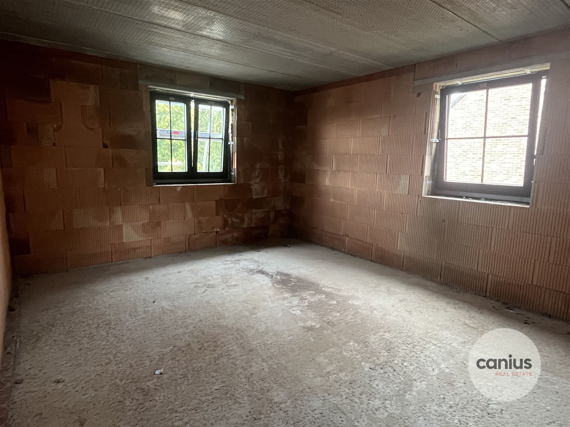 LANDELIJK EN LUXUEUS WONEN IN SINT-TRUIDEN foto 10