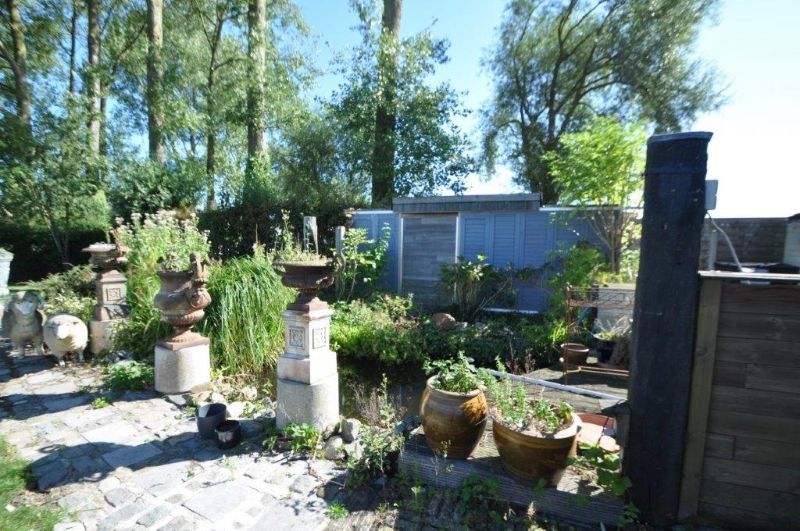 Huis aan de rand van het natuurdomein De Gavers. TE KOOP via het verkoopconcept "VISIT & BID". Startprijs 350.000 EUR. Datum en tijdstip van het enige VISIT & BID moment is ZATERDAG 12 oktober van 10:00 - 13:00. foto 8