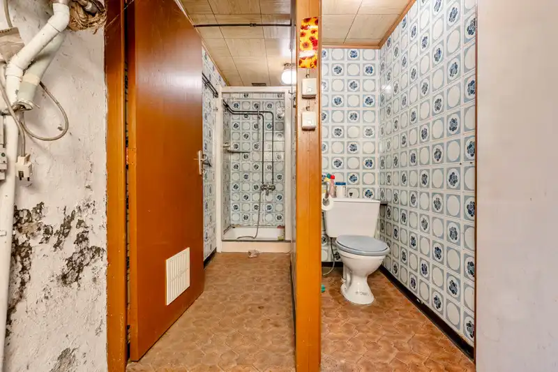 Charmante woning met aangrenzende stellen op 17are foto 17