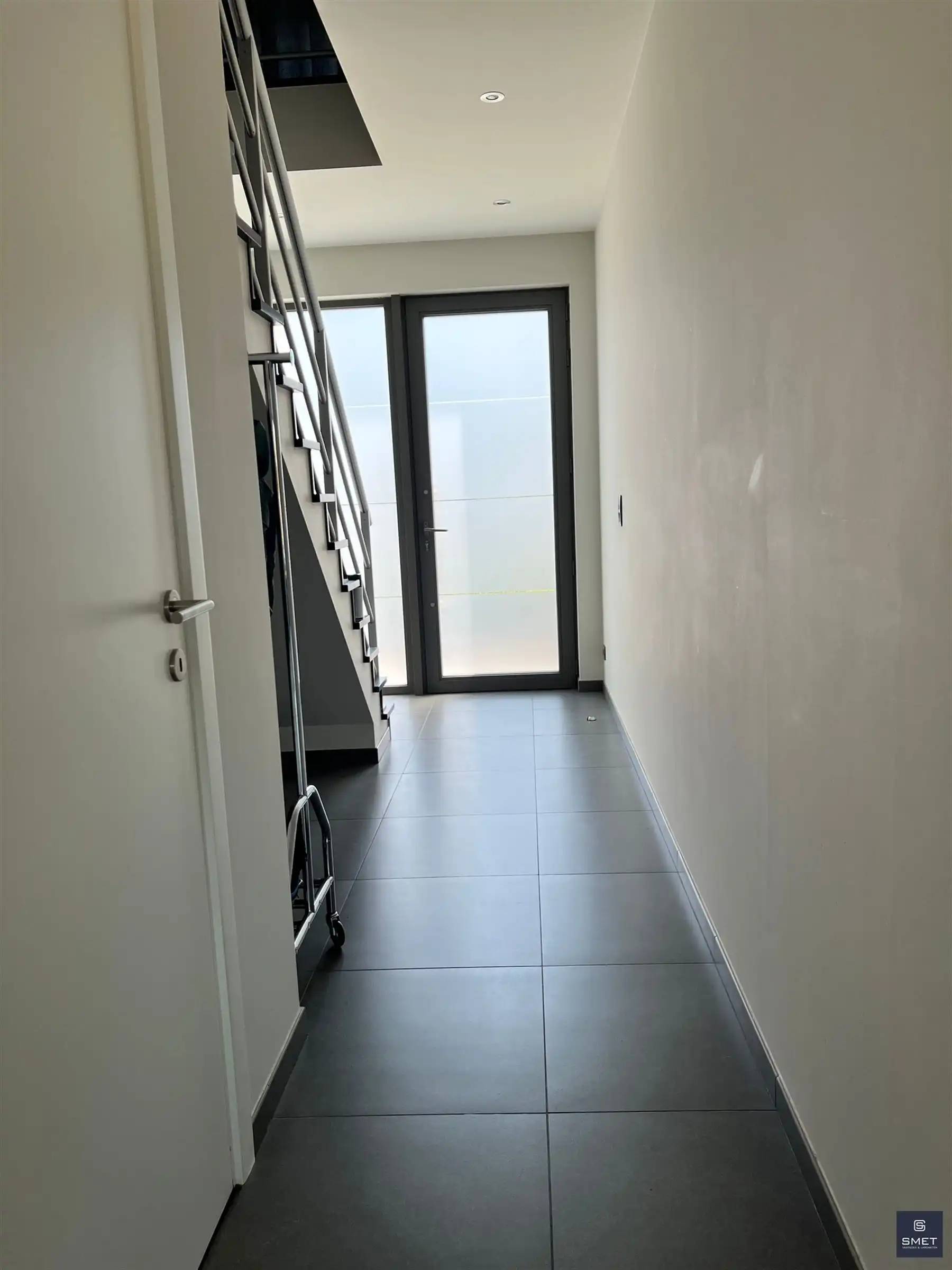 HOB MET 4 SLPKS, GARAGE EN TUIN OP RUSTIGE LOCATIE foto 3