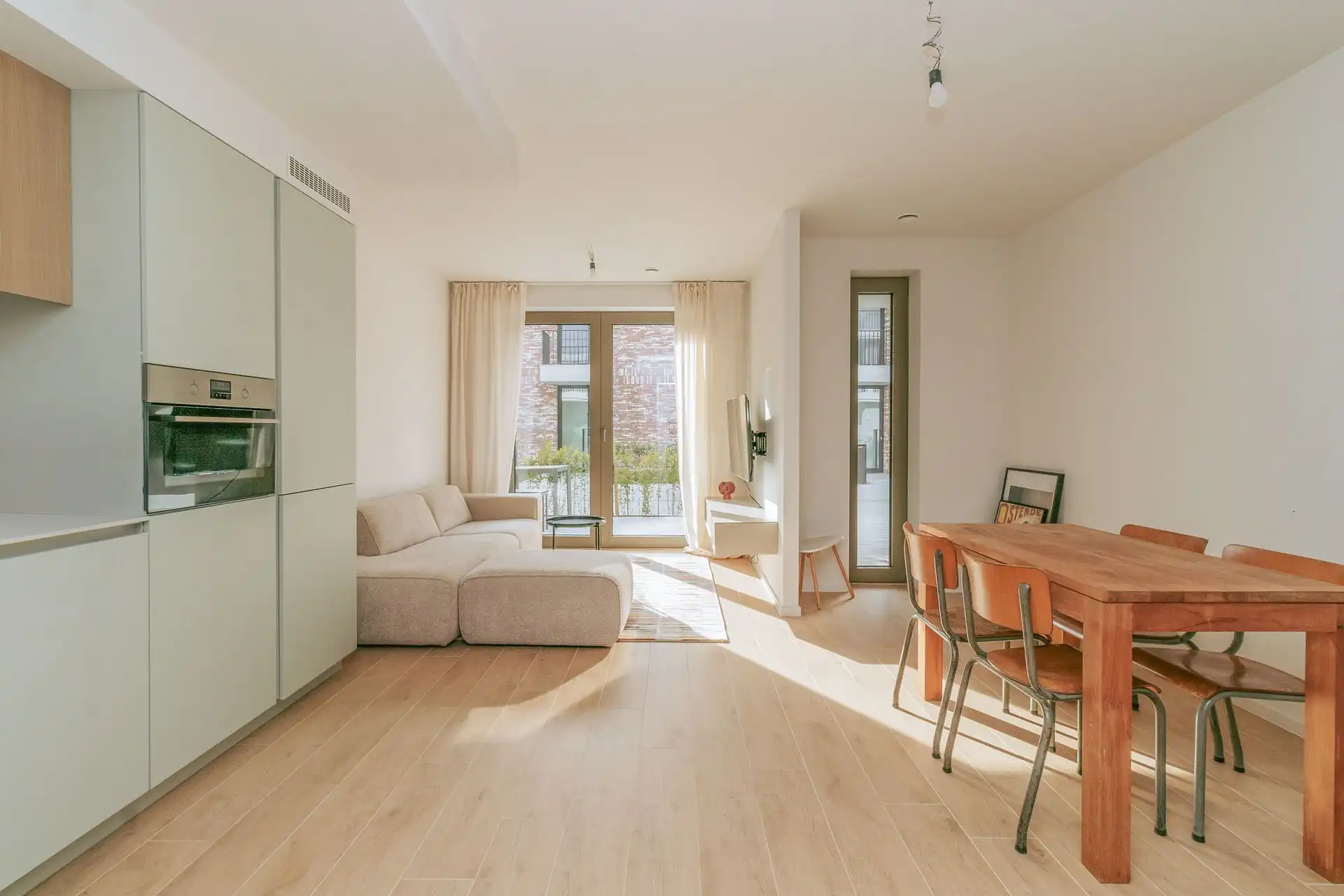 Rustig wonen in MIDDEN, vlak bij het hart van Boechout foto 2