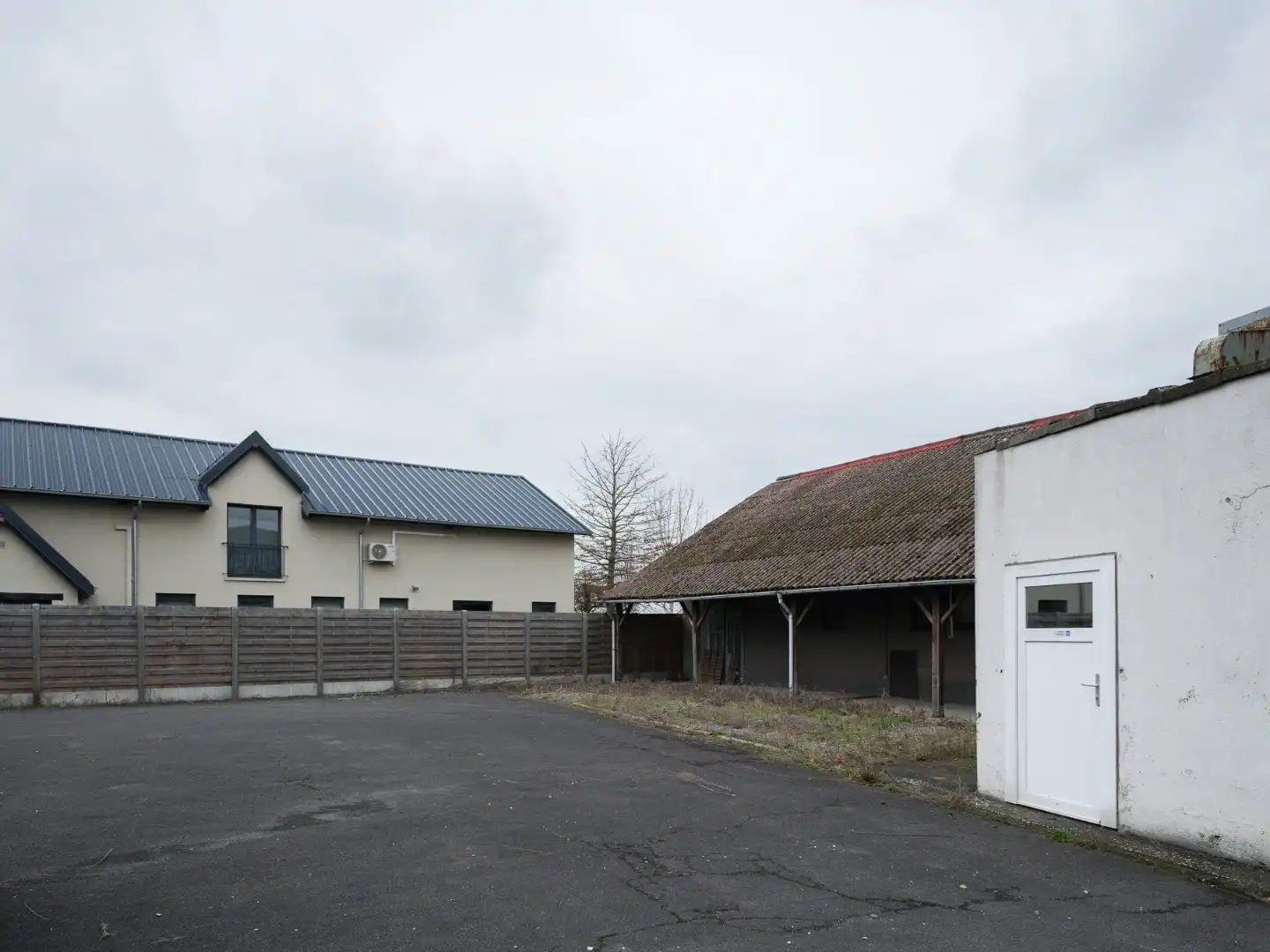 Ruime te renoveren handelszaak met feestzaal en woonmogelijkheid in Nazareth foto 11