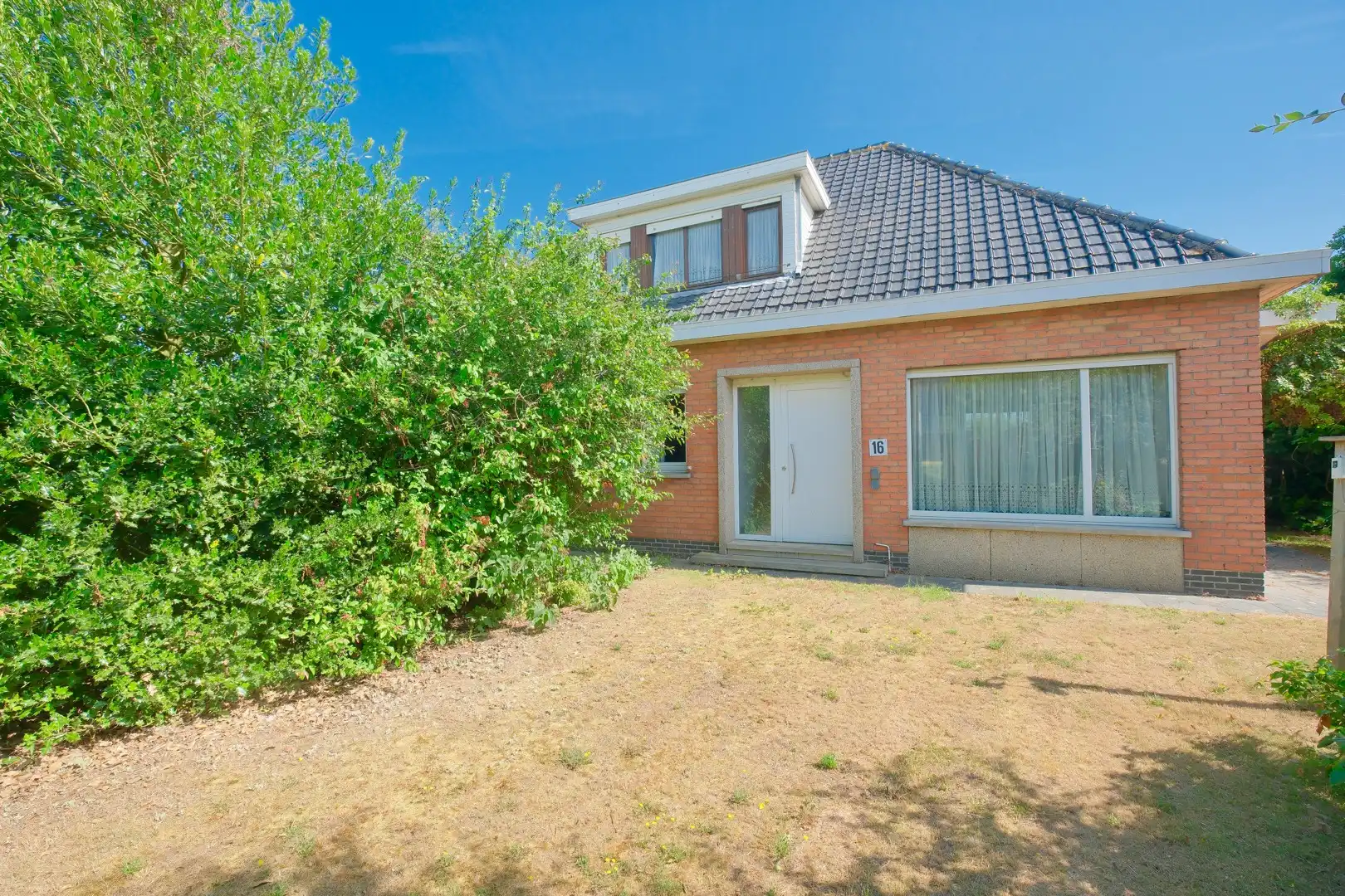 Lichtervelde - Rustig gelegen hoeve op perceel van 1.620 m²! foto 4