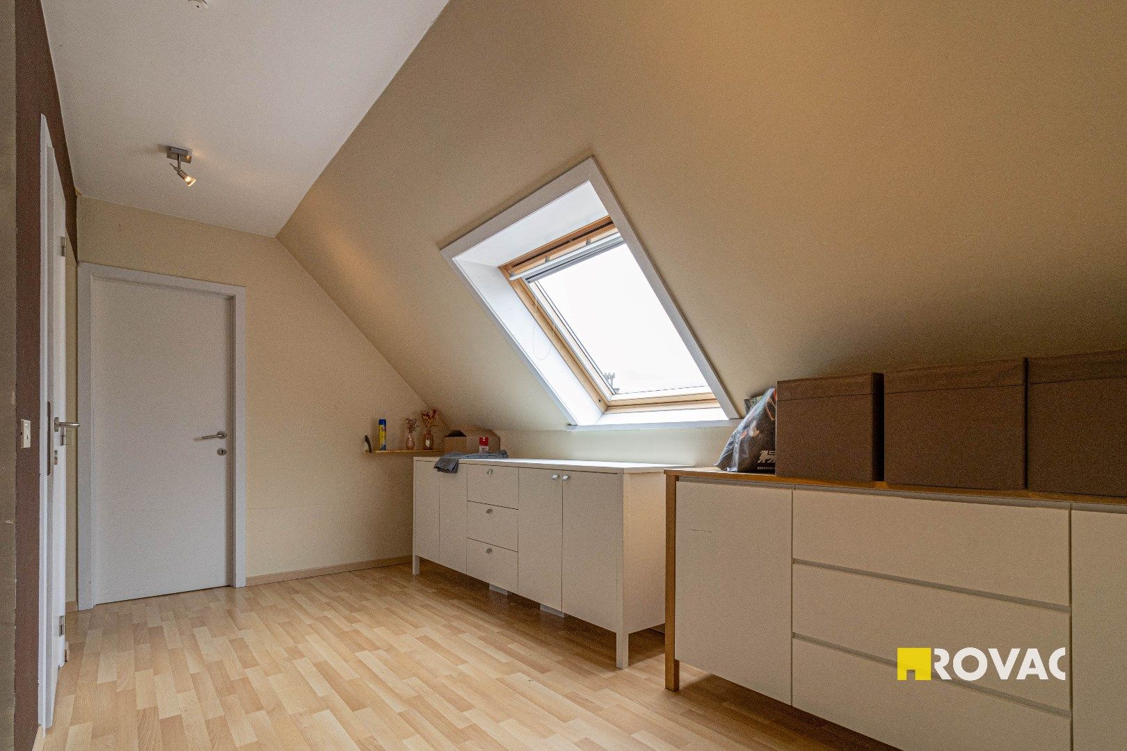Ruim duplexappartement (130 m²) op de 1e en 2e verdieping met 2 terrassen en garage foto 17