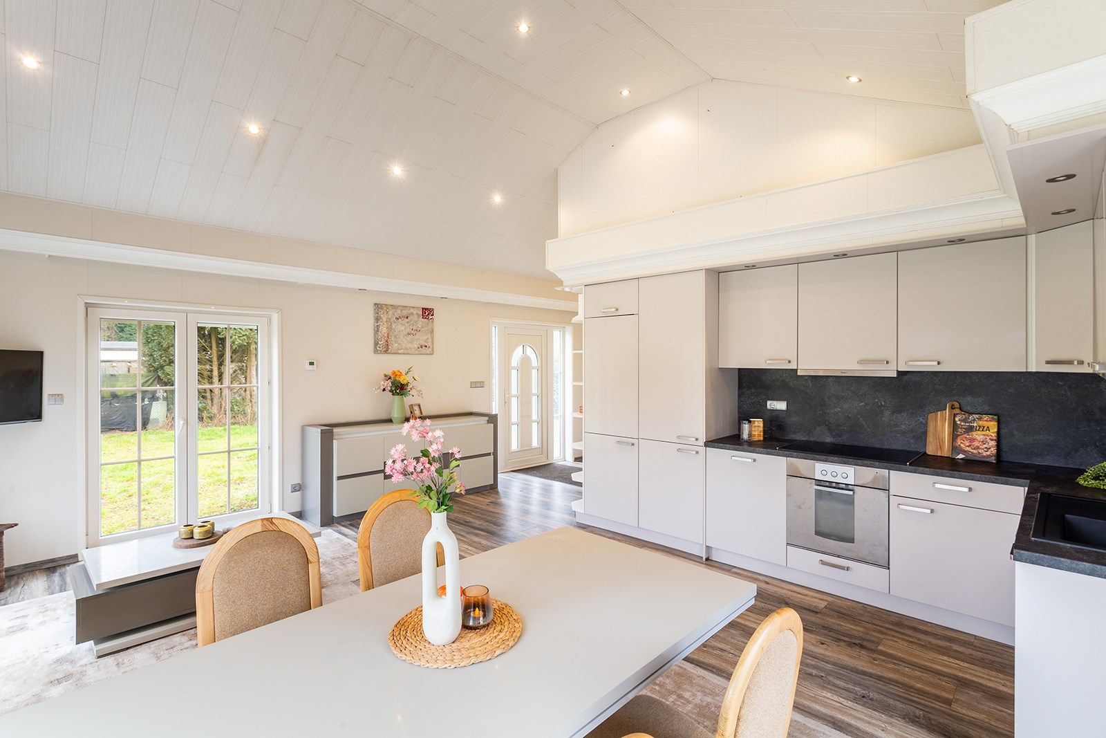 Woning op een rustige ligging foto 2