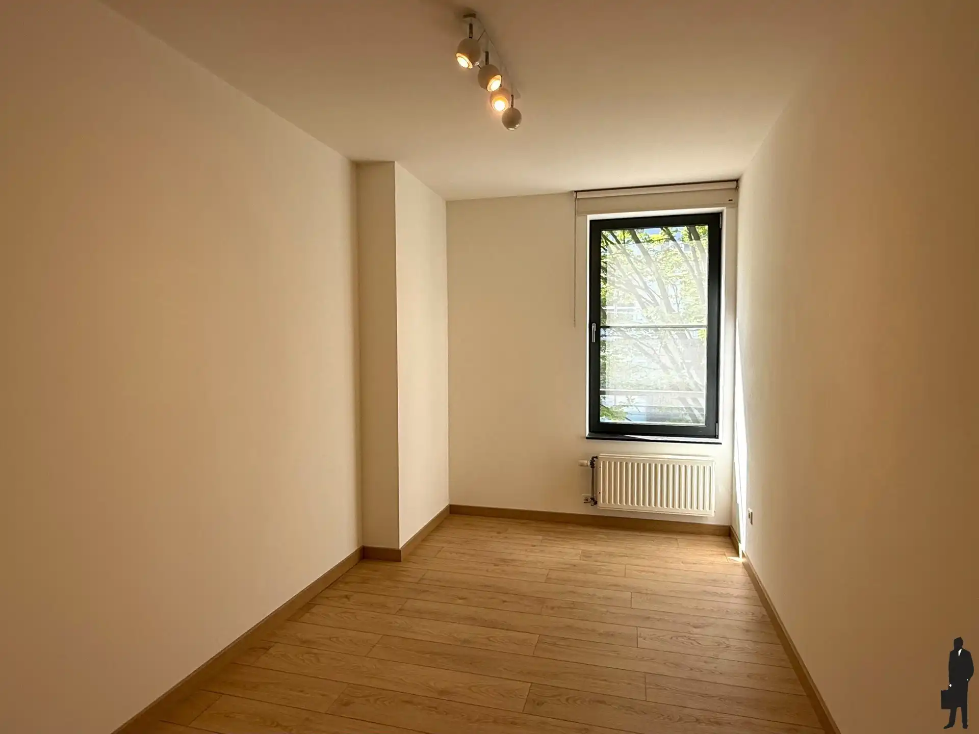 Instapklaar en lichtrijk 3-slaapkamer appartement met terras&nbsp; foto 6