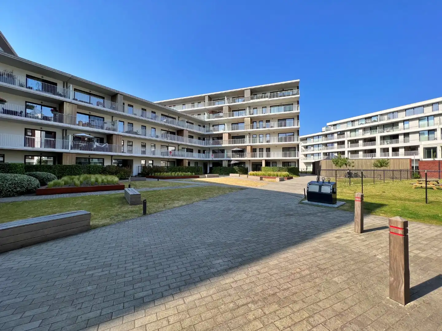 Instapklaar appartement met 2 slaapkamers en ondergrondse parkeerplaats te huur in centrum van Aalter foto 18