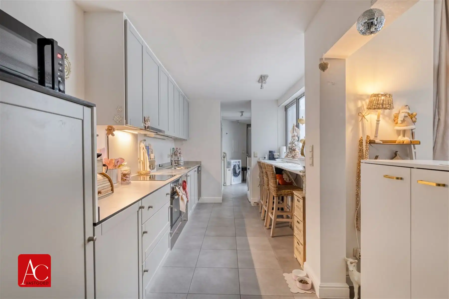 Appartementsgebouw bestaande uit 3 eenheden foto 34