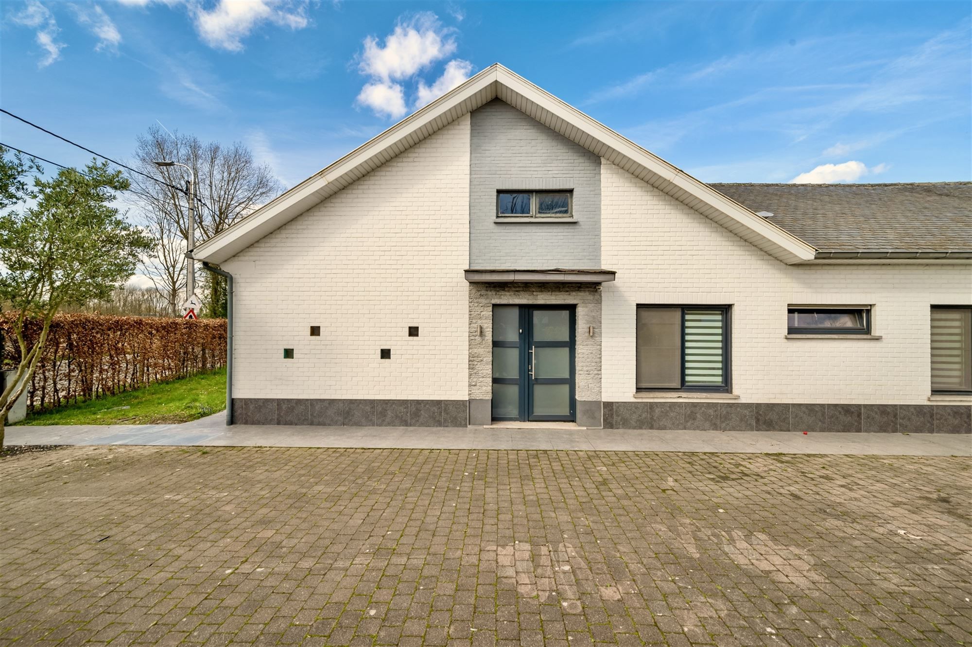 Ruime woning met uitbreiding mogelijk tot kangoeroewoning foto 3