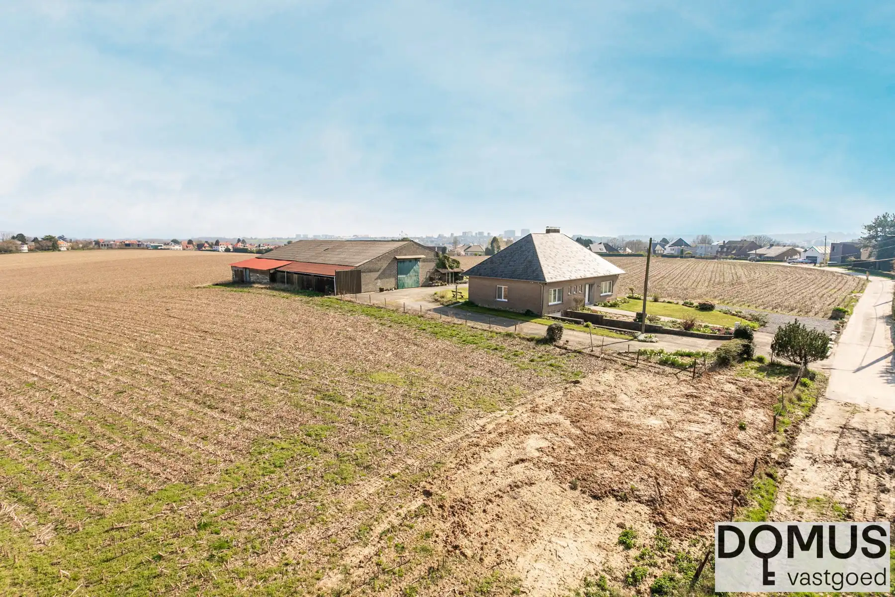 Landelijk wonen op een riant perceel van 1ha met heerlijke vergezichten foto 21