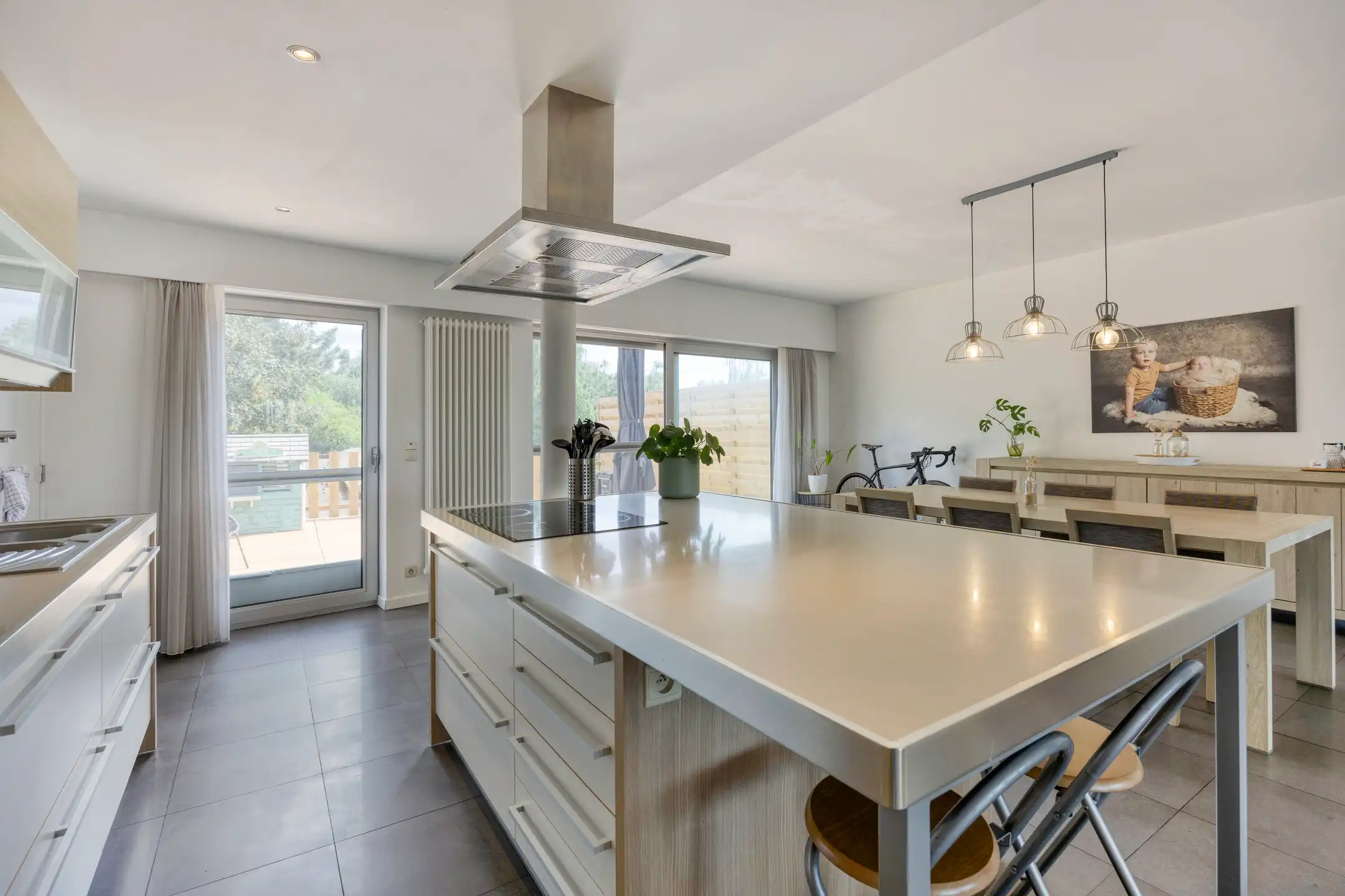 Ruim appartement met groot zonneterras foto 9