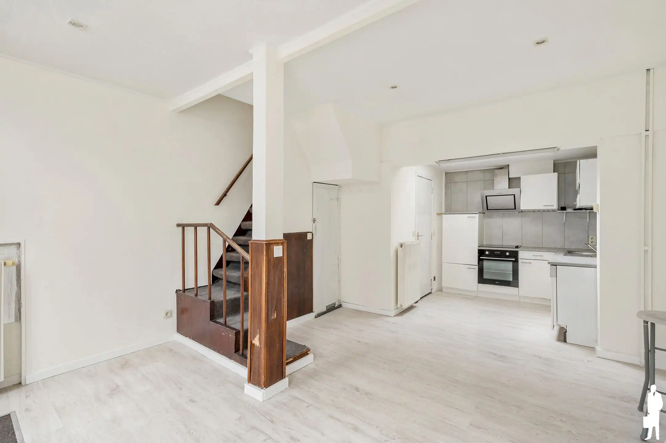 Charmante renovatiewoning met 2 ruime slaapkamers op een topligging in het centrum van Mechelen. foto 3