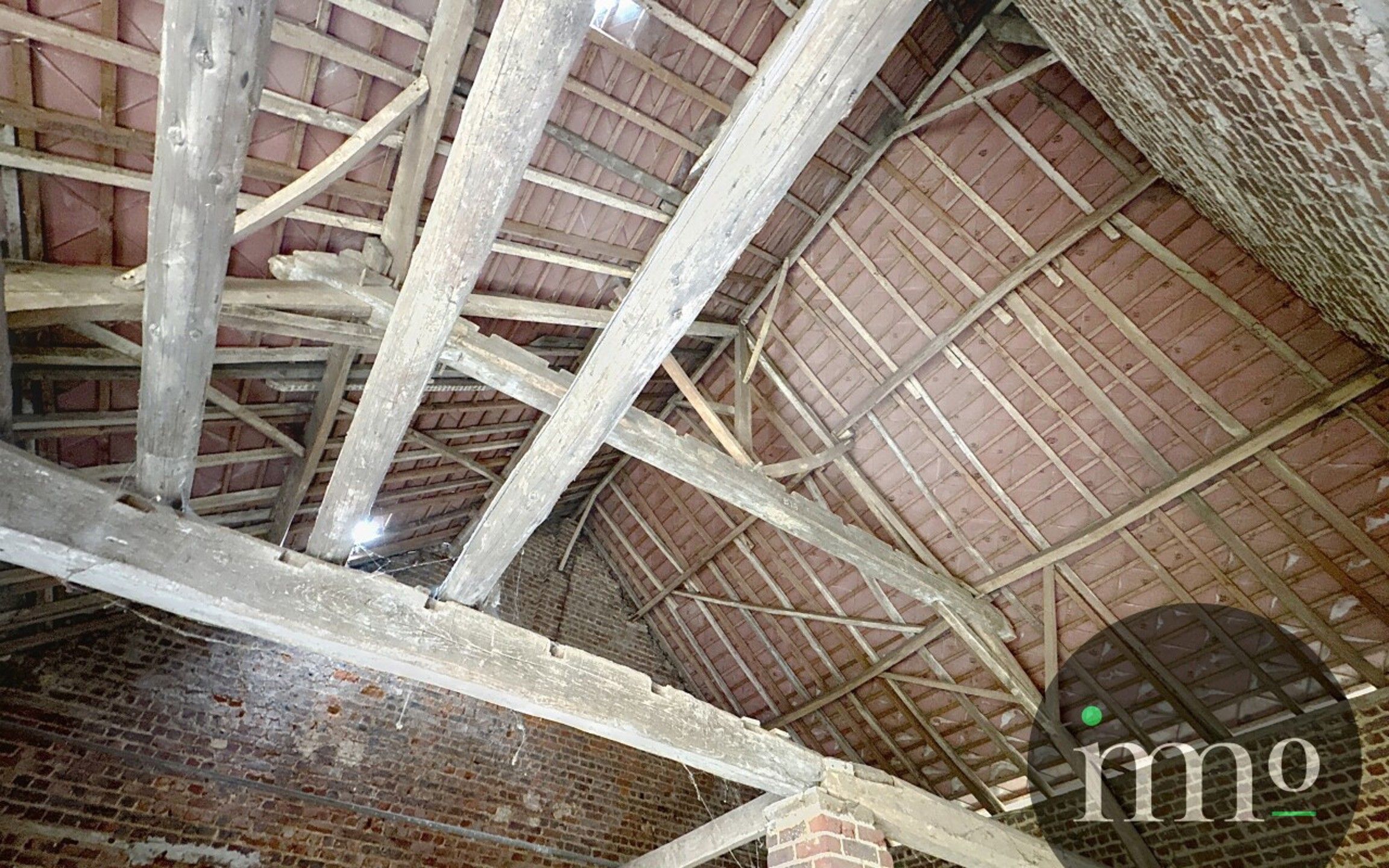 ***TOPLOCATIE***  Boerderijtje omgeven door weilanden foto 14