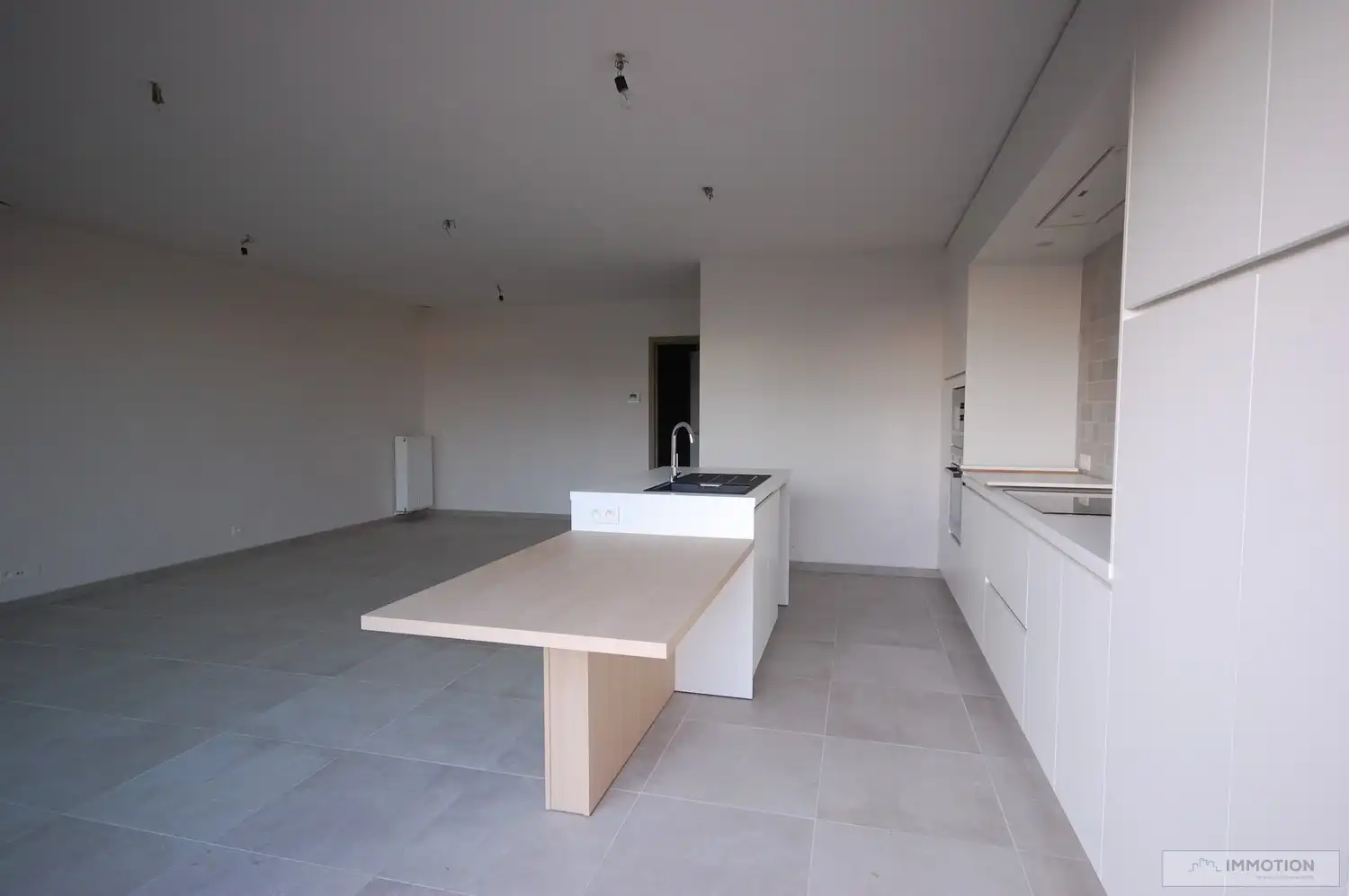 Instapklare nieuwbouw BEN-woning met terras en tuin foto 5