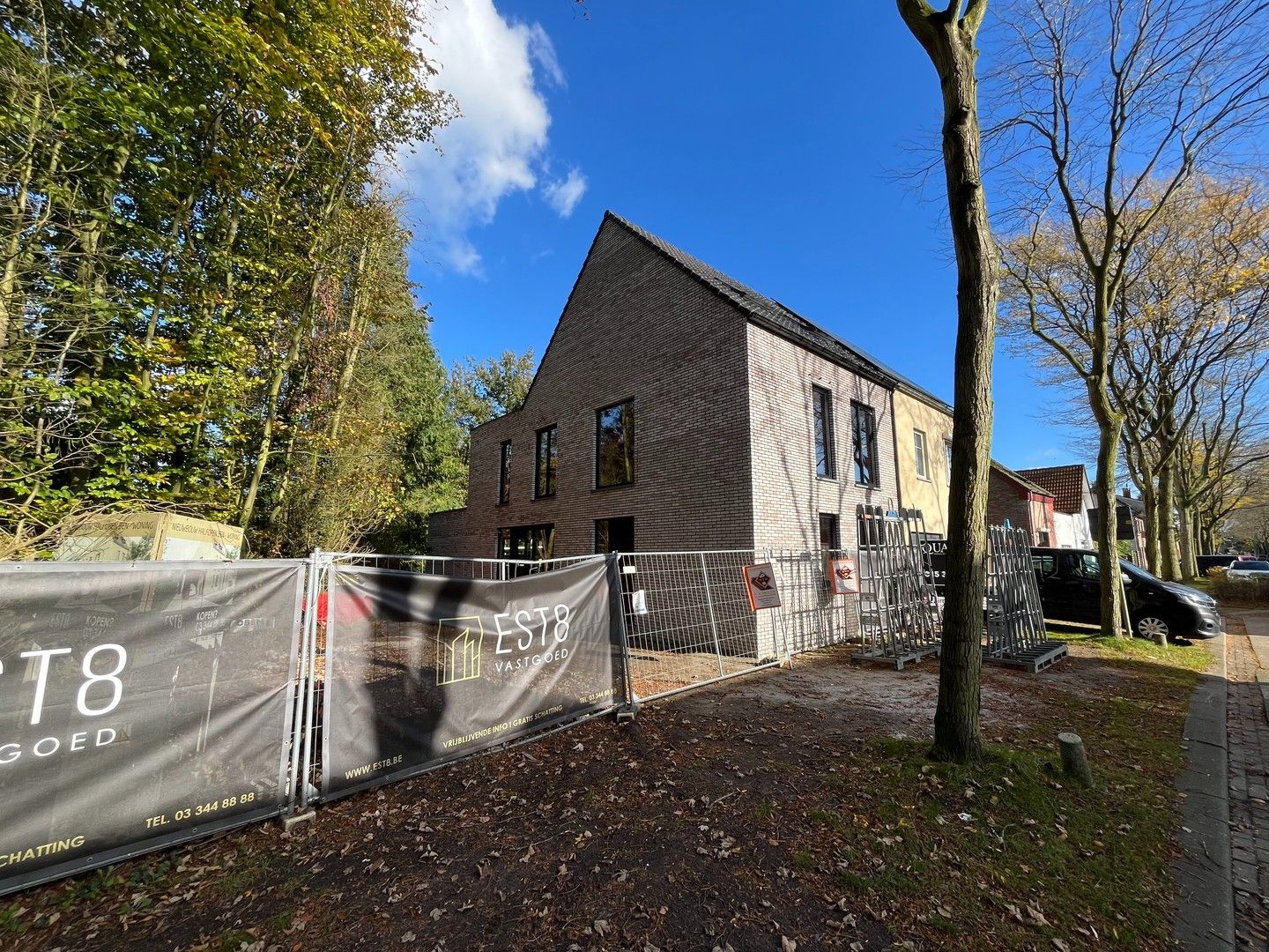 Nieuwbouw halfopen BEN-woning met 263 m² woonoppervlakte foto 2