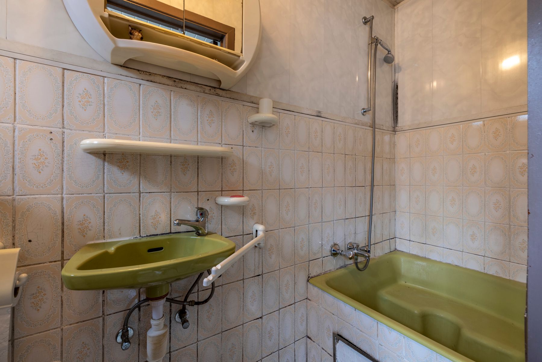 Te renoveren woning met 4 slpks en stadstuin in Gentbrugge  foto 7