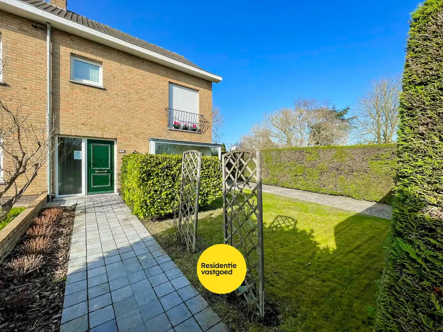 Halfopen bebouwing met 3 slaapkamers, garage en tuin in Sint-Idesbald foto 17