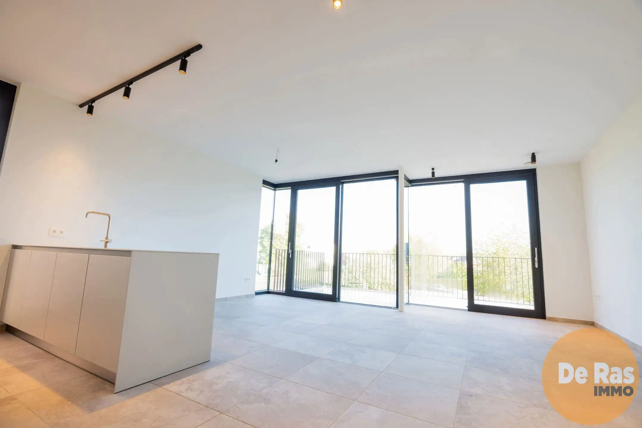 DENDERMONDE - Uniek appartement op topligging foto 4