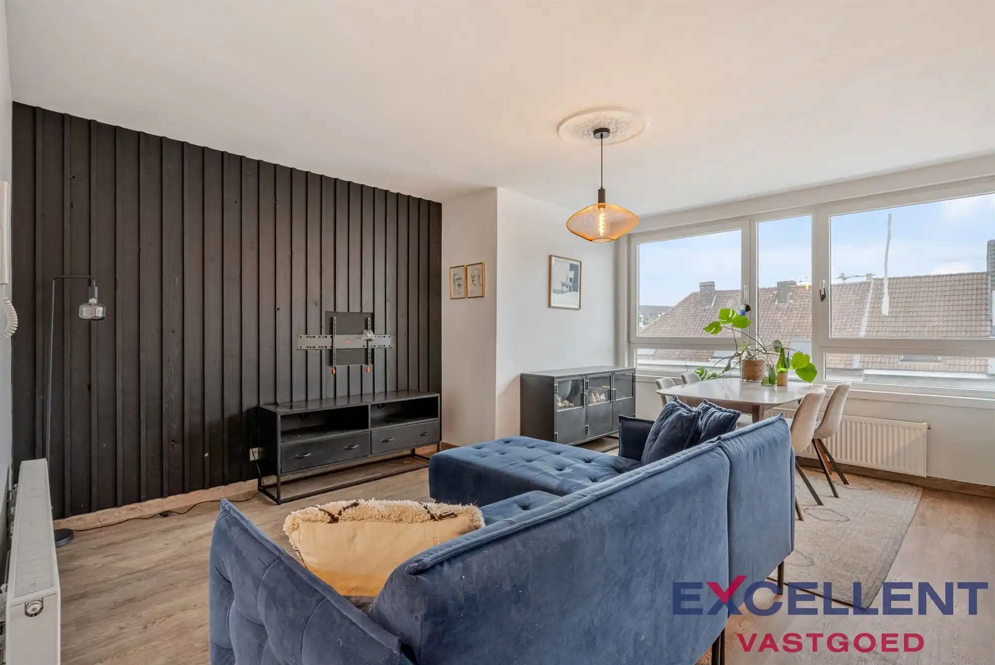 Centraal gelegen appartement te koop in Deinze foto 3