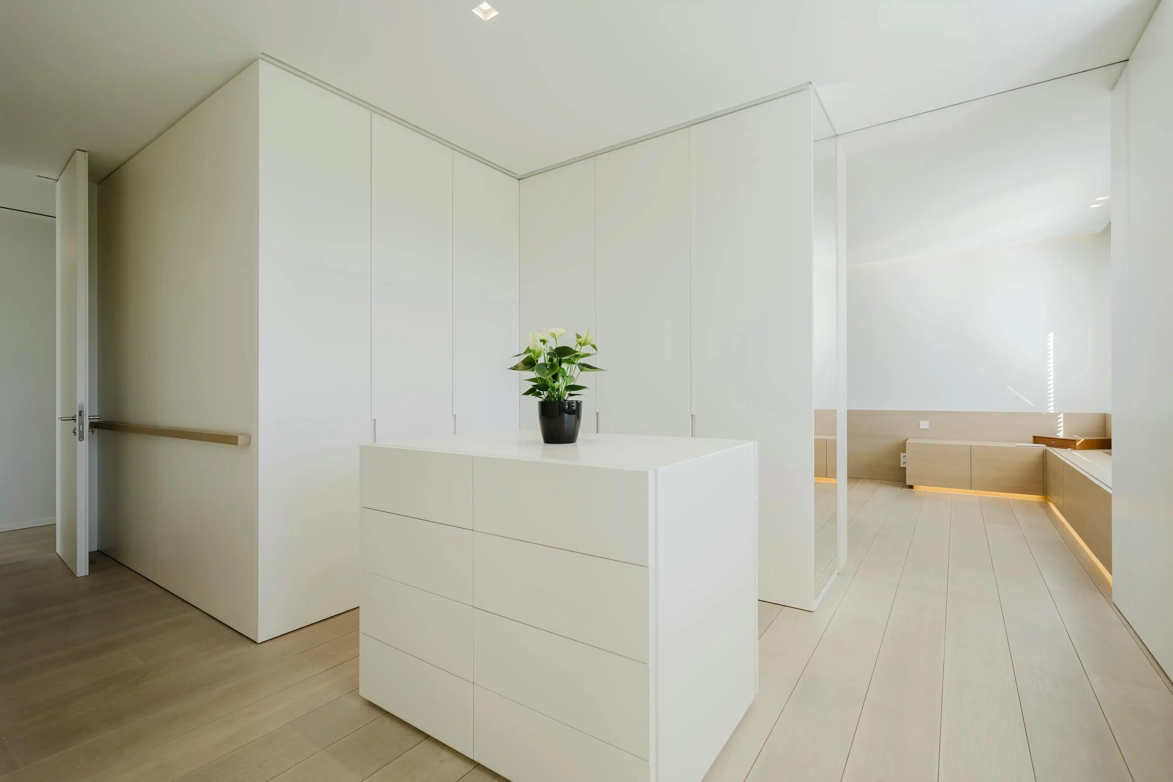 Exclusieve villa met zwembad en paardenstallen in Heule! foto 22