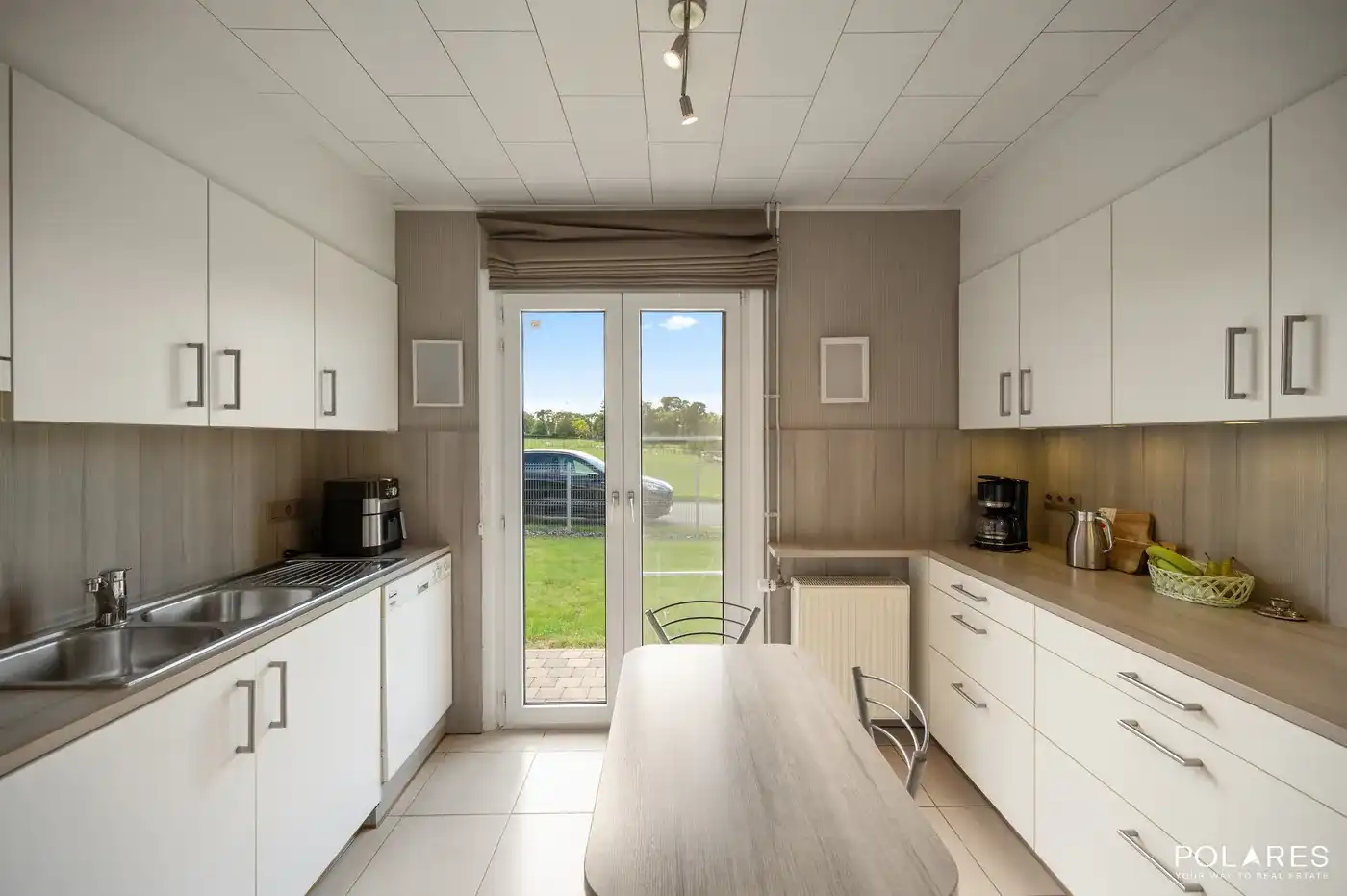 Fantastisch gelegen vrijstaande bungalow foto 15
