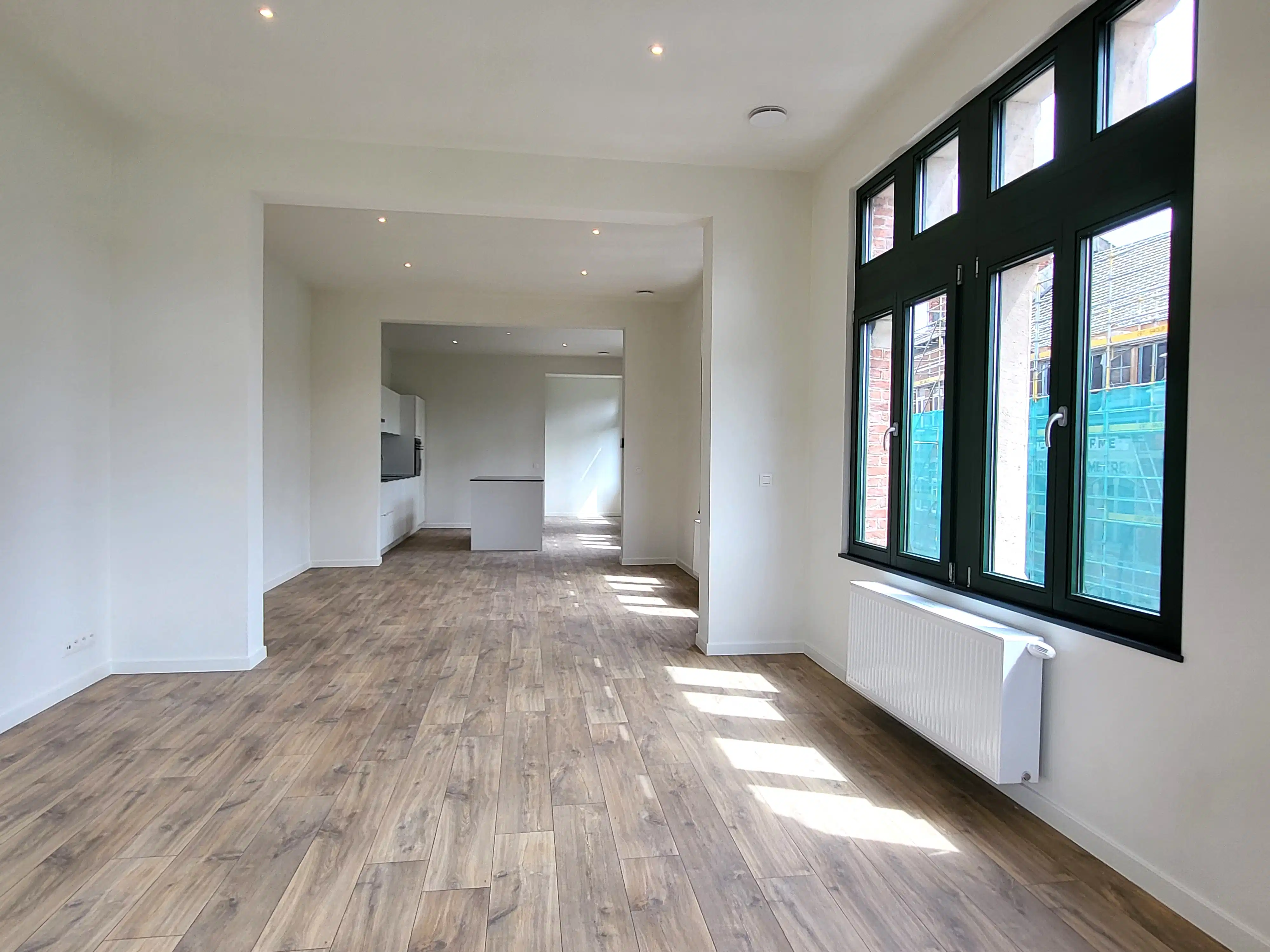 Volledig gerenoveerd appartement met 2 slaapkamers in het hart van Gent.  foto 16