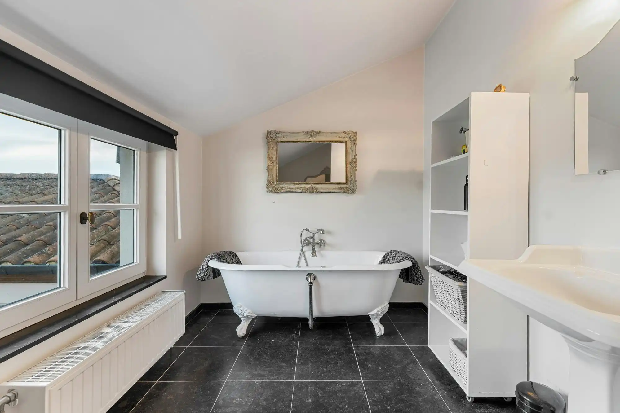 Luxueuze villa met zwembad en handelsruimte te Beverst foto 8