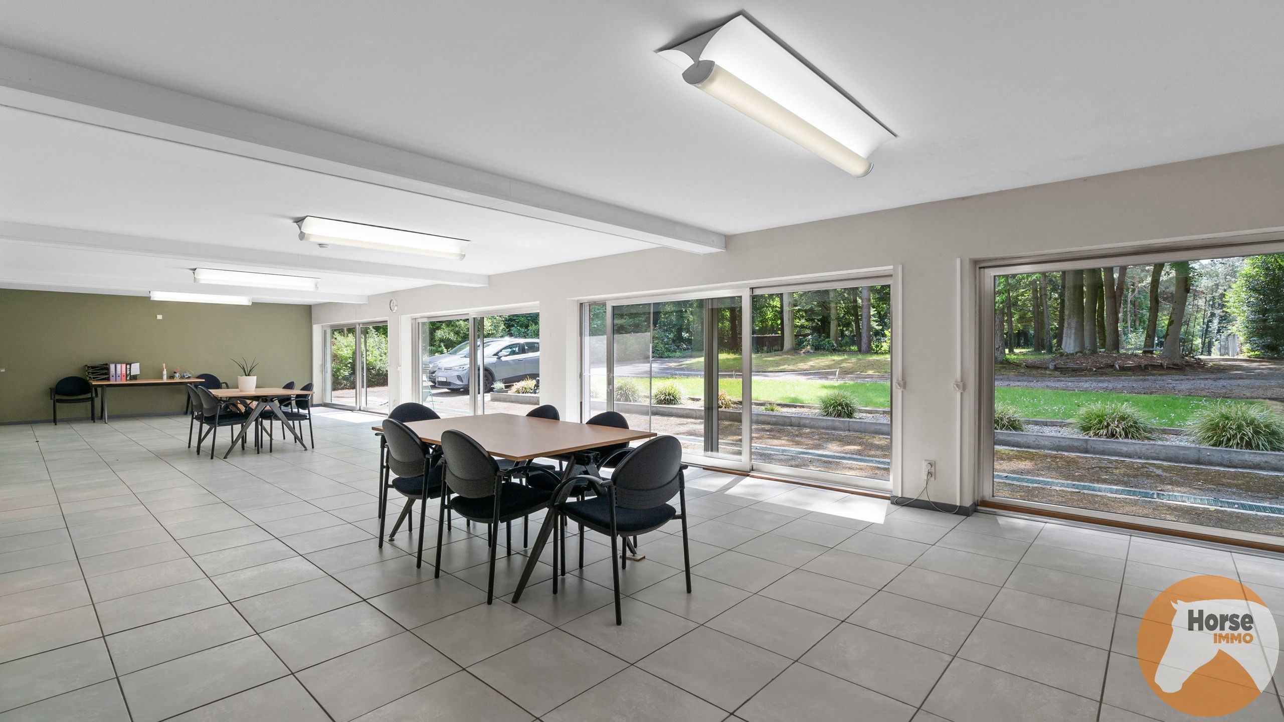 BERINGEN - Imposante woning met handelsruimte foto 27