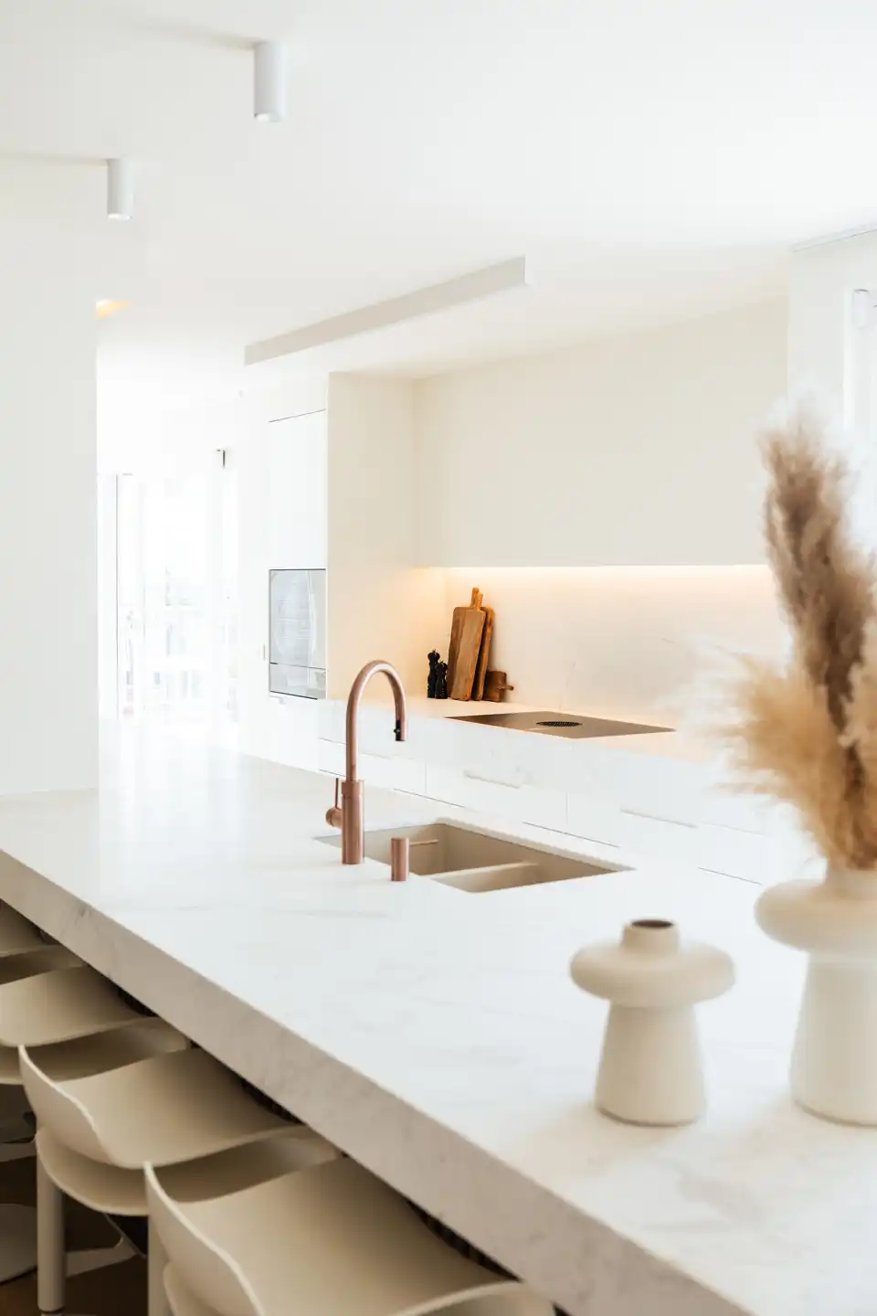 Sublieme zonnige penthouse met ruime terrassen en zijdelings zeezicht foto 2