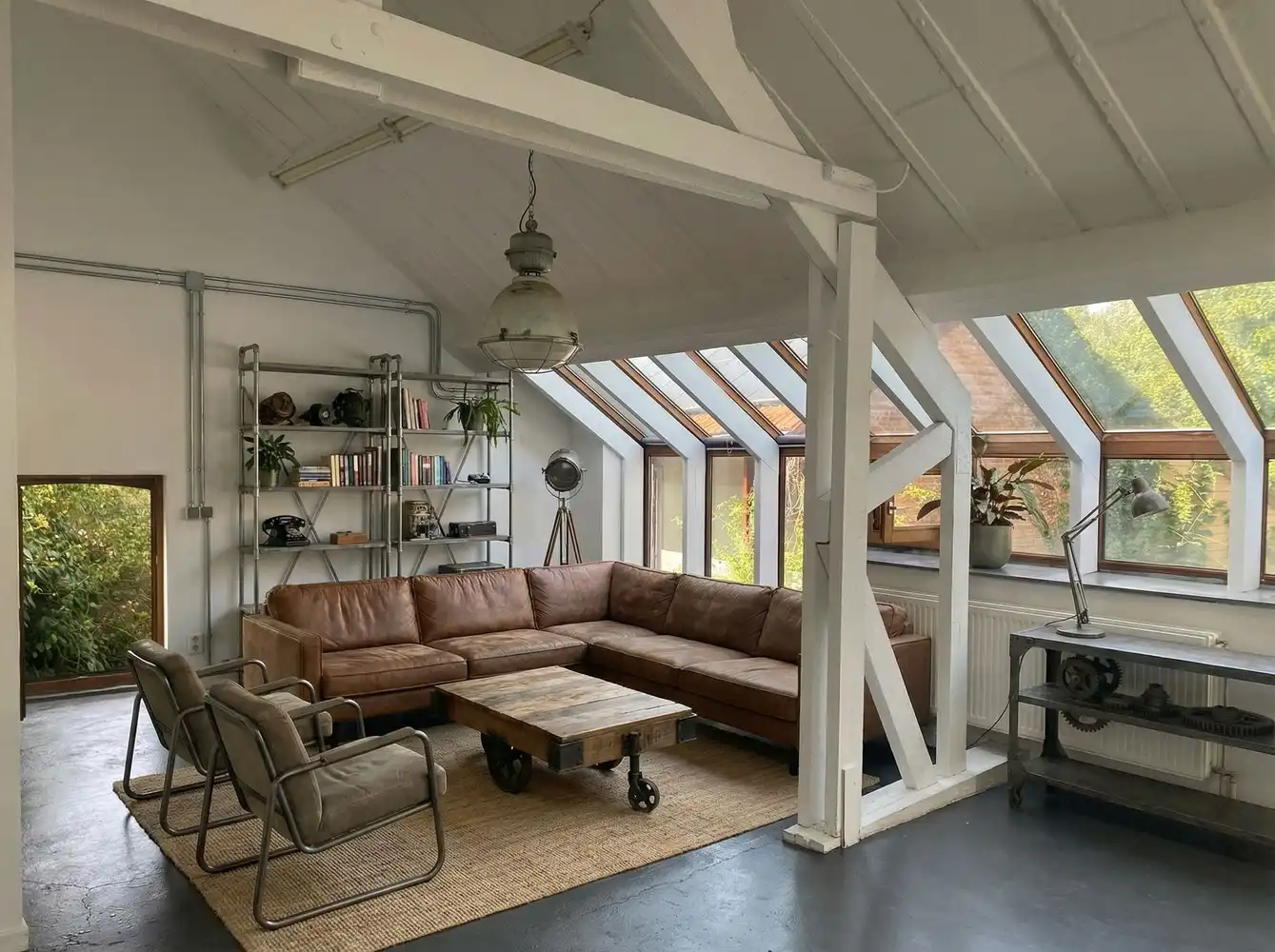 Unieke B&B in voormalige hoeve te Heks (Heers) – wonen, ondernemen en genieten in het groen foto 18