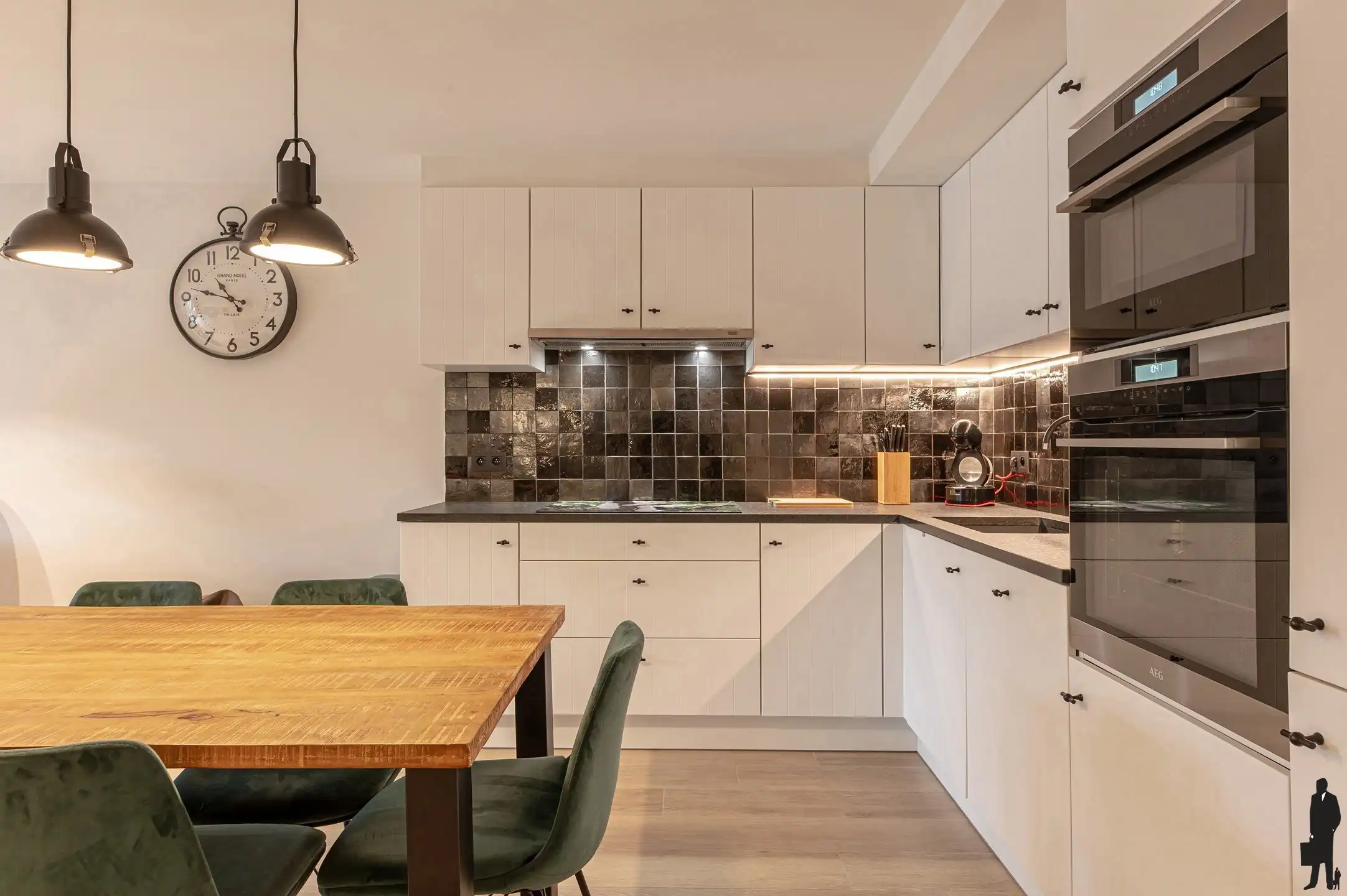 Instapklaar appartement met 2 slaapkamers in Weelde foto 3