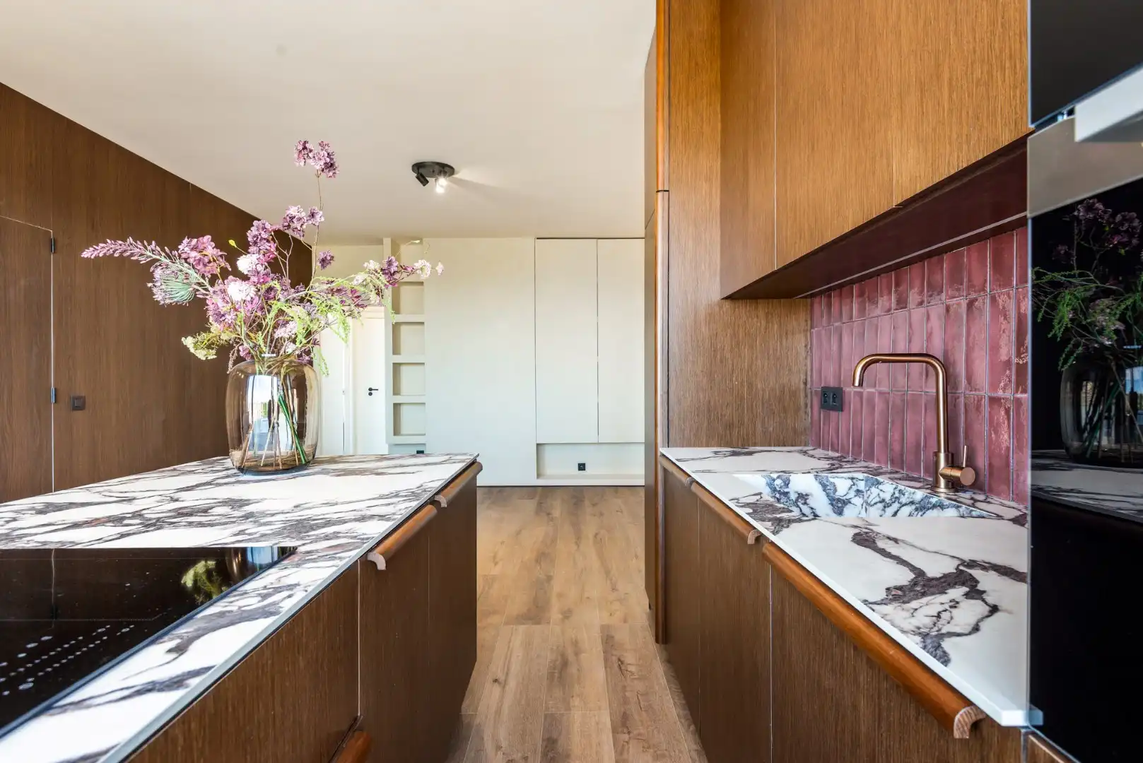 Exclusief appartement met panoramisch zicht op Antwerpen foto 6