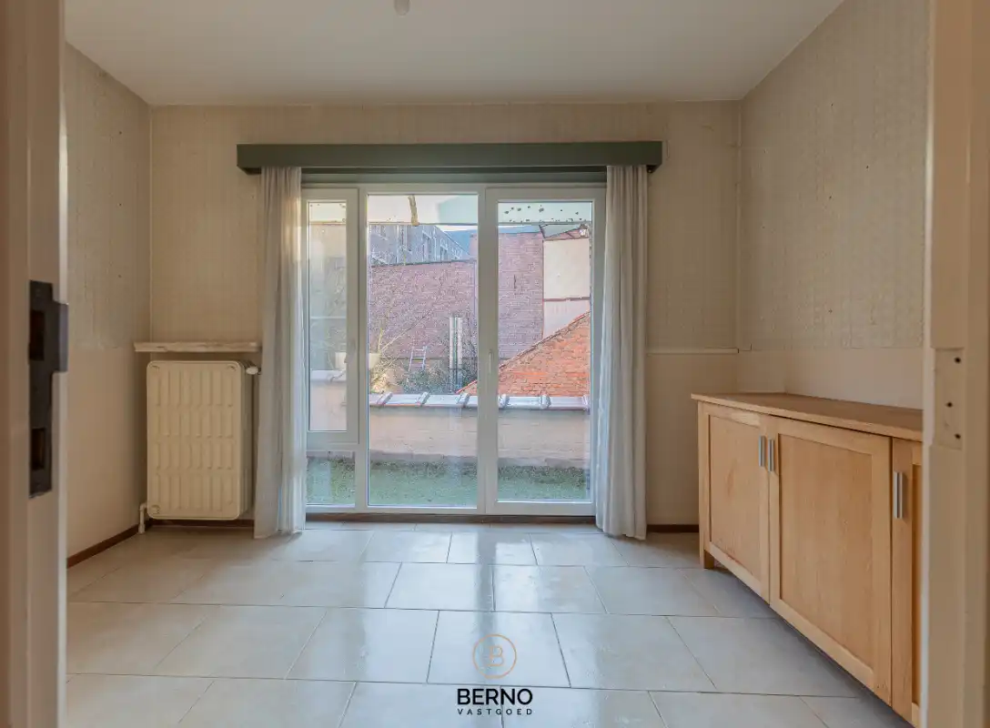 Woning met polyvalente benedenruimte foto 10