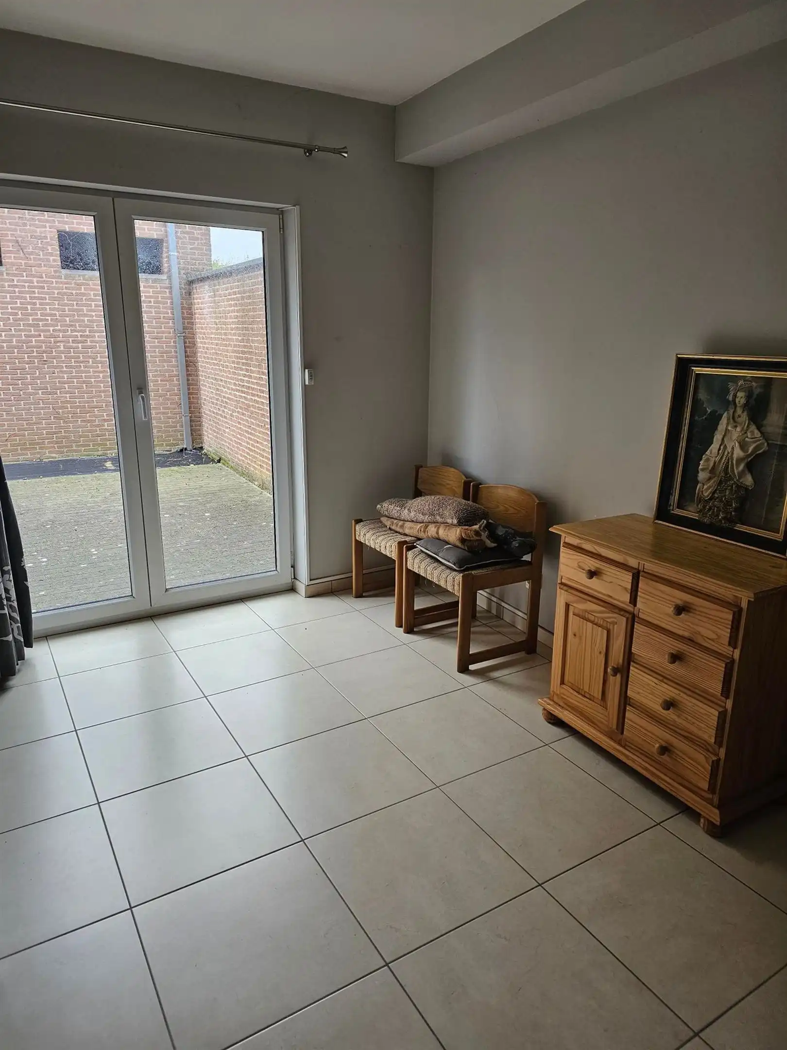 Gezellig gelijkvloers appartement met groot terras en één slaapkamer. foto 7