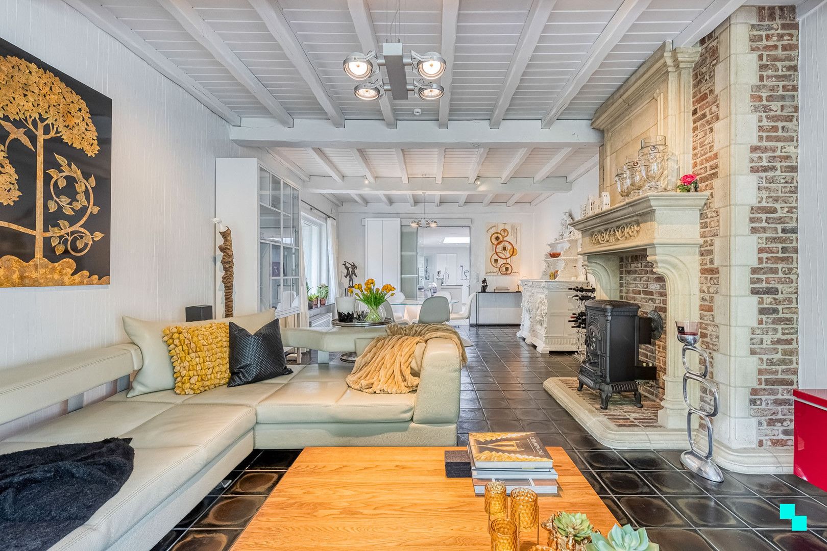 Woning met uitbreidingsmogelijkheden en gezellige tuin in het hart van Merelbeke foto 6