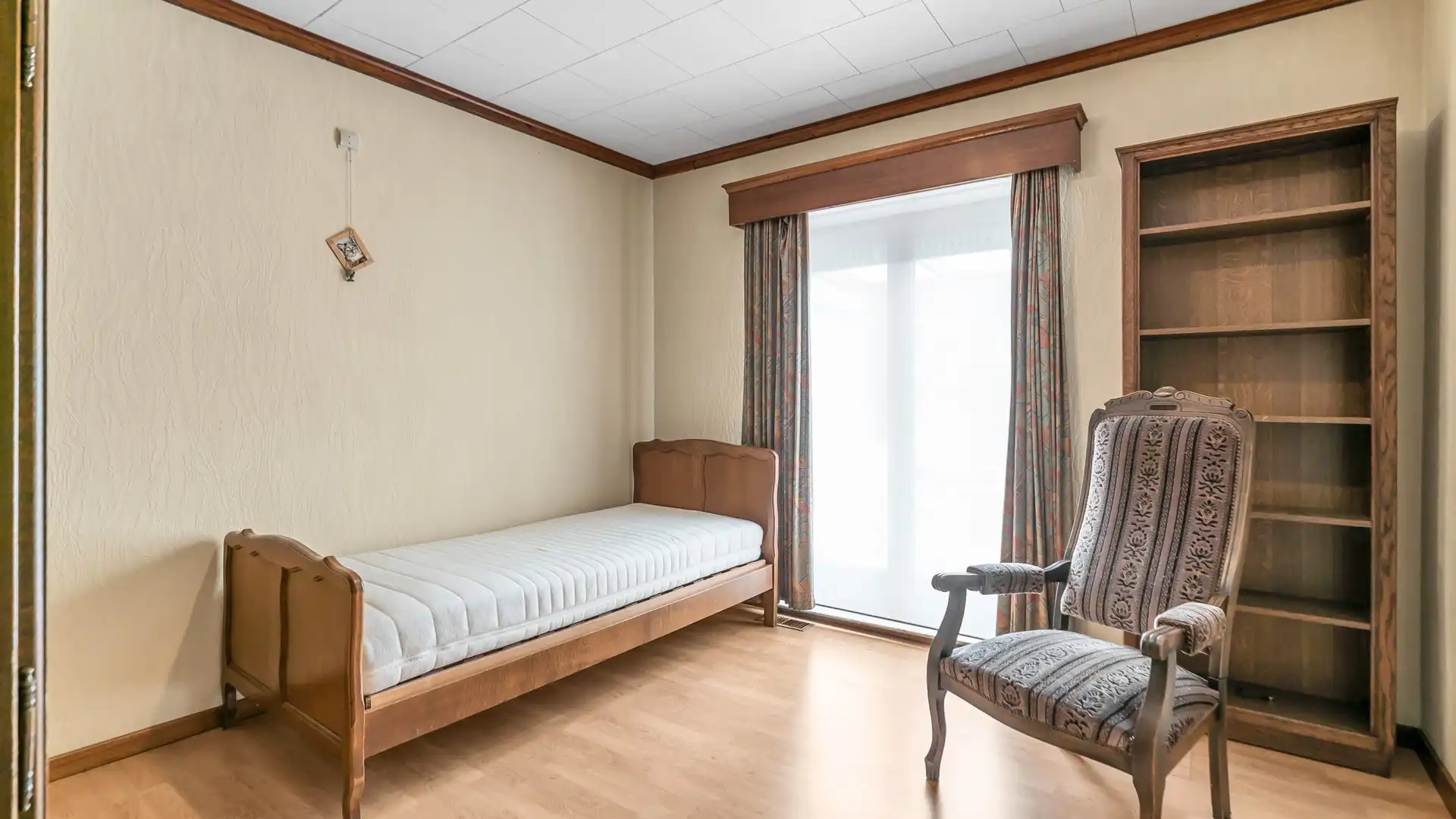 Ruime vrijstaande woning op een prachtig perceel van 746 m² in Rekem foto 15
