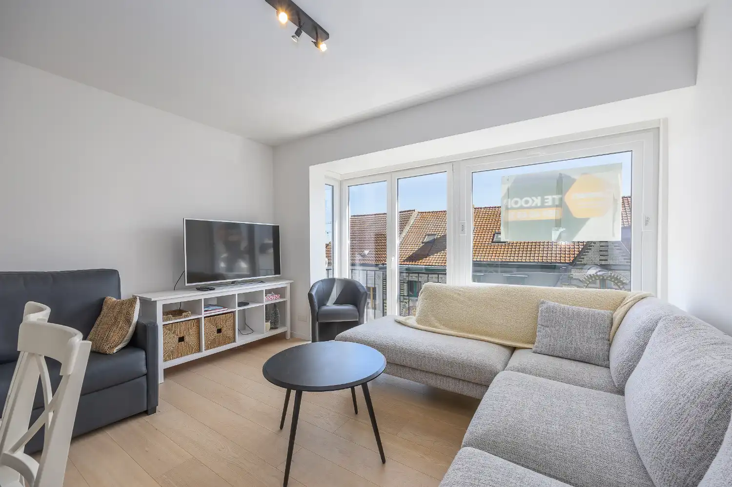 Gerenoveerd appartement in hartje Oostende foto 4